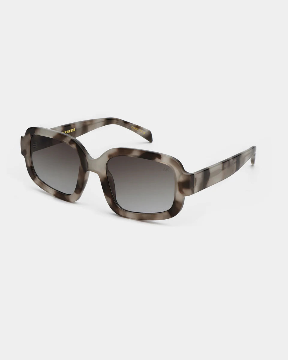Sunglasses - Pluto - collab zürich