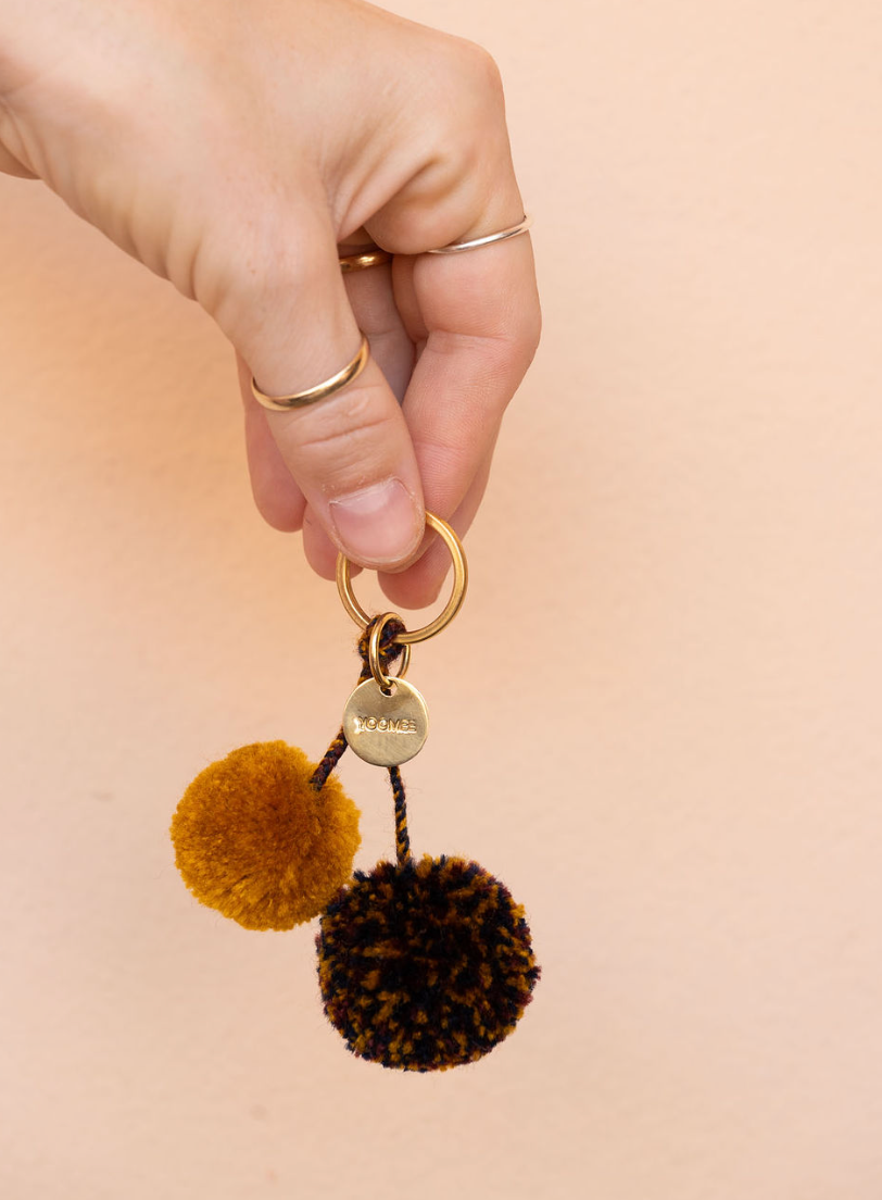 Pom Pom - KOURA - Mustard/marine/bordeaux - collab zürich