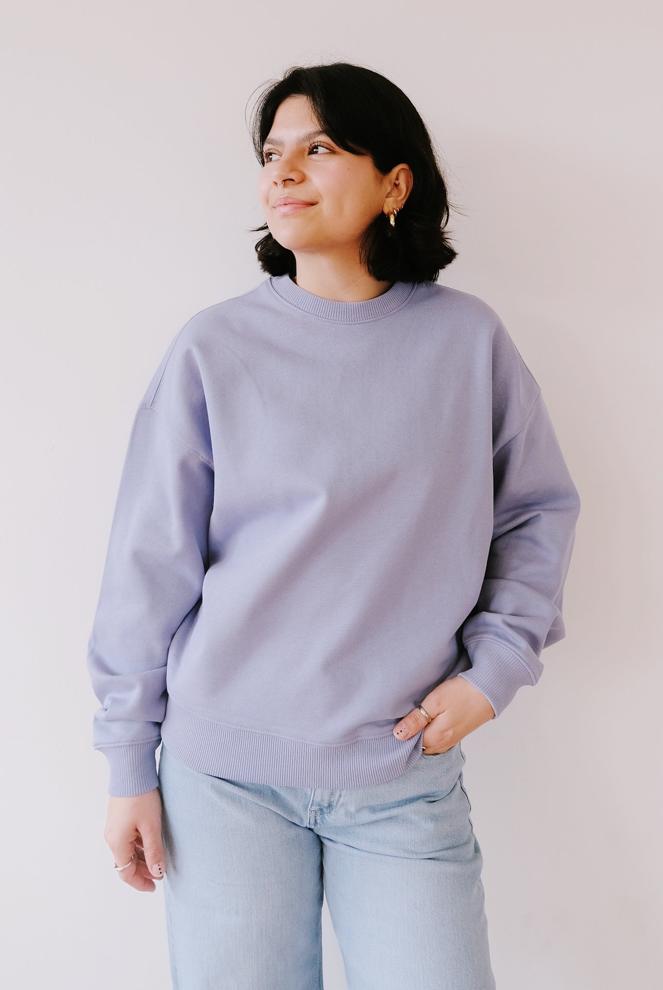 Unisex Sweatshirt - HÜT HANI NÖD SO LUST - Violet / Navy - collab zürich