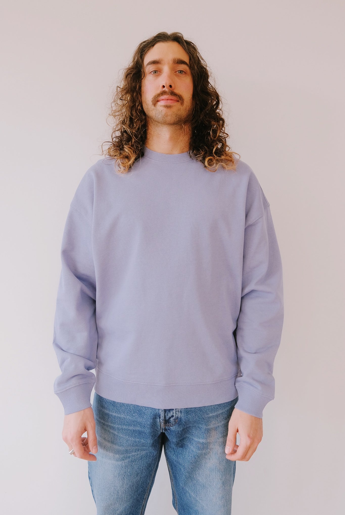 Unisex Sweatshirt - HÜT HANI NÖD SO LUST - Violet / Navy - collab zürich