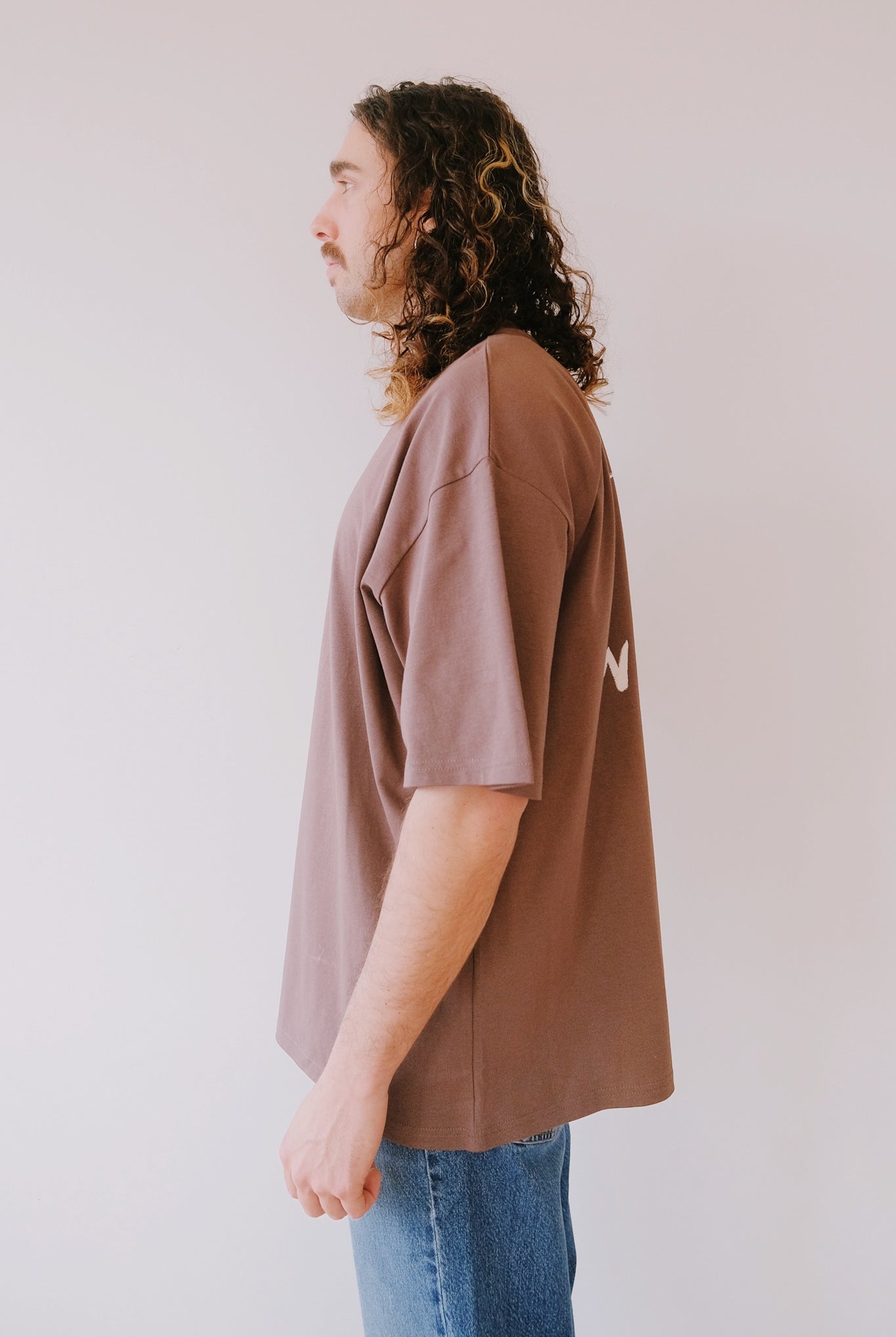 Unisex Oversized T-Shirt - HÜT HANI NÖD SO LUST - Mocha / Milkfoam - collab zürich