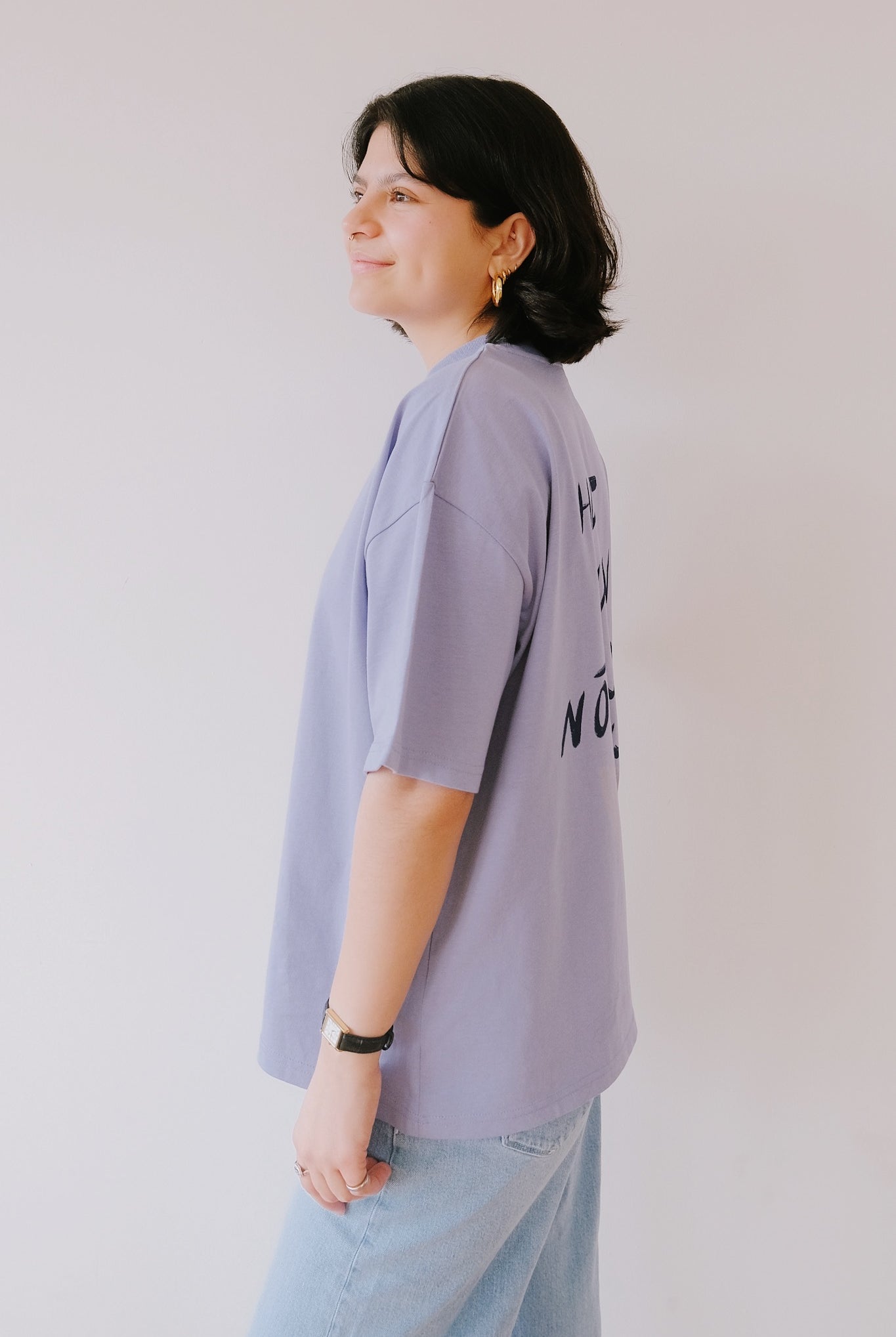 Unisex Oversized T-Shirt - HÜT HANI NÖD SO LUST - Violet / Navy - collab zürich