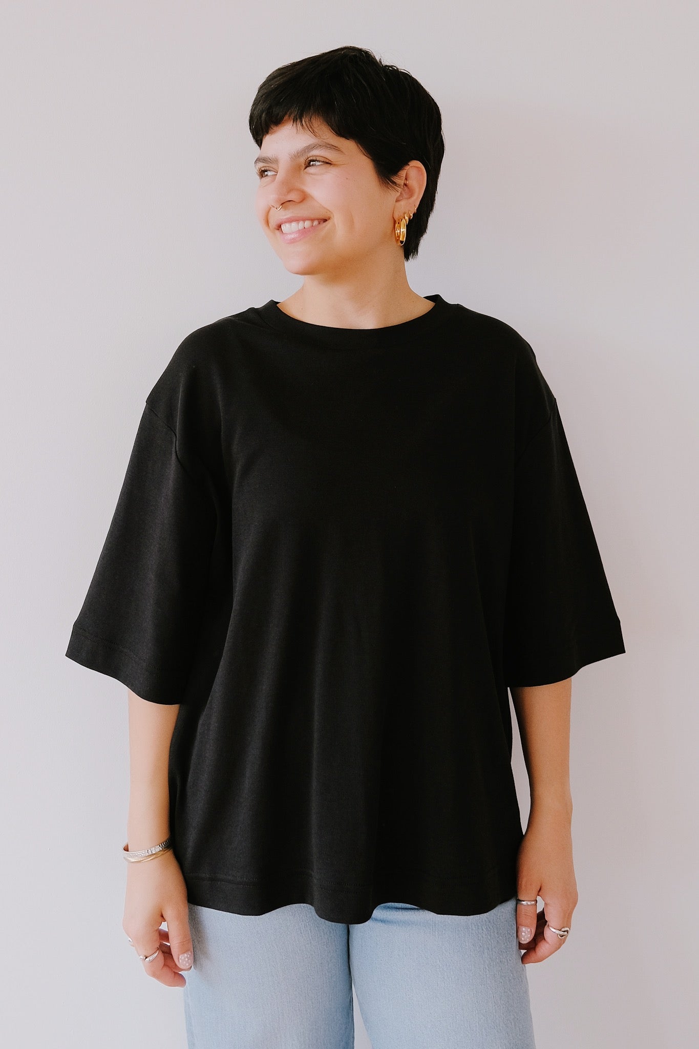 Unisex T-Shirt - Max - Black - collab zürich
