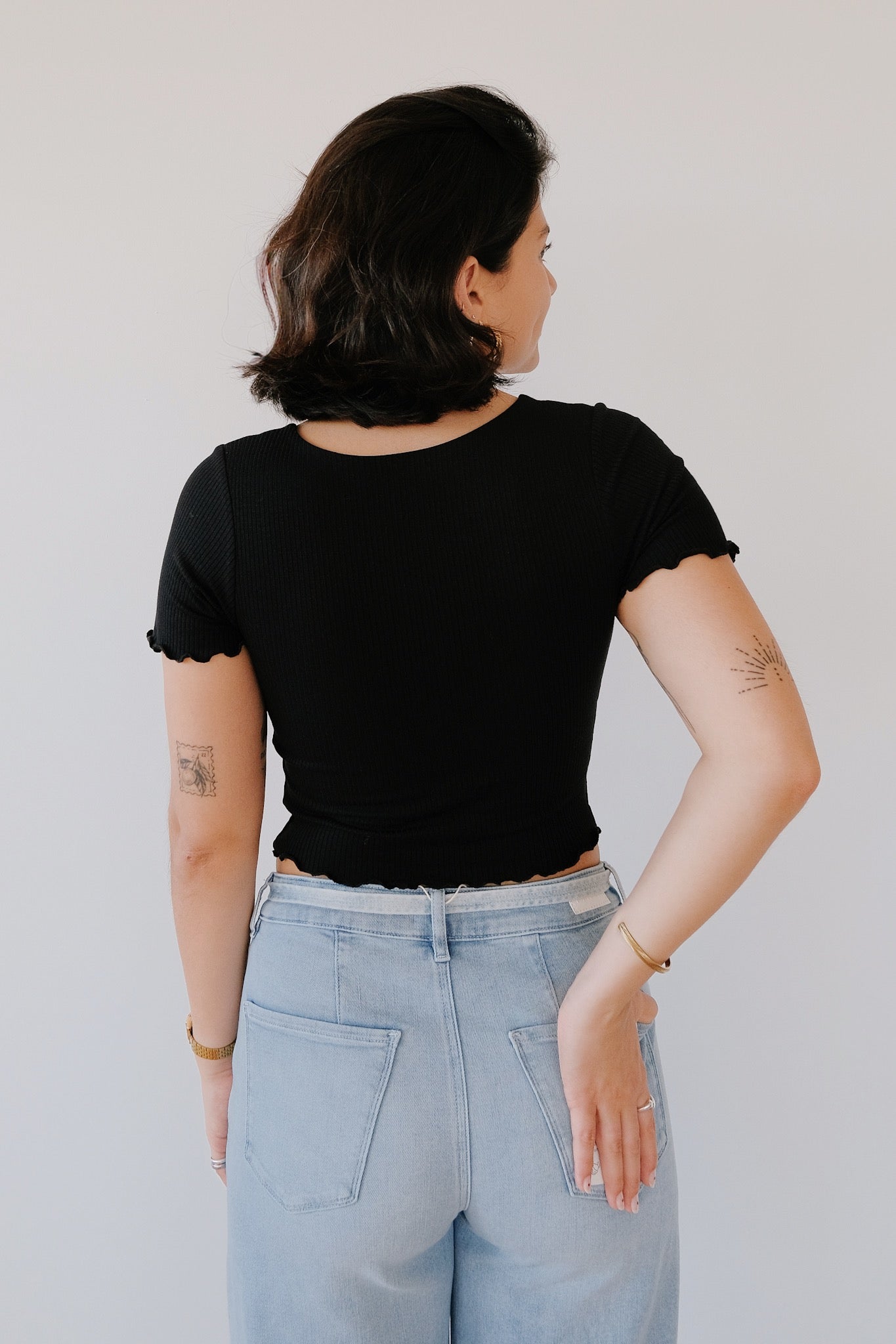 Crop T-Shirt - Ani - Black - collab zürich