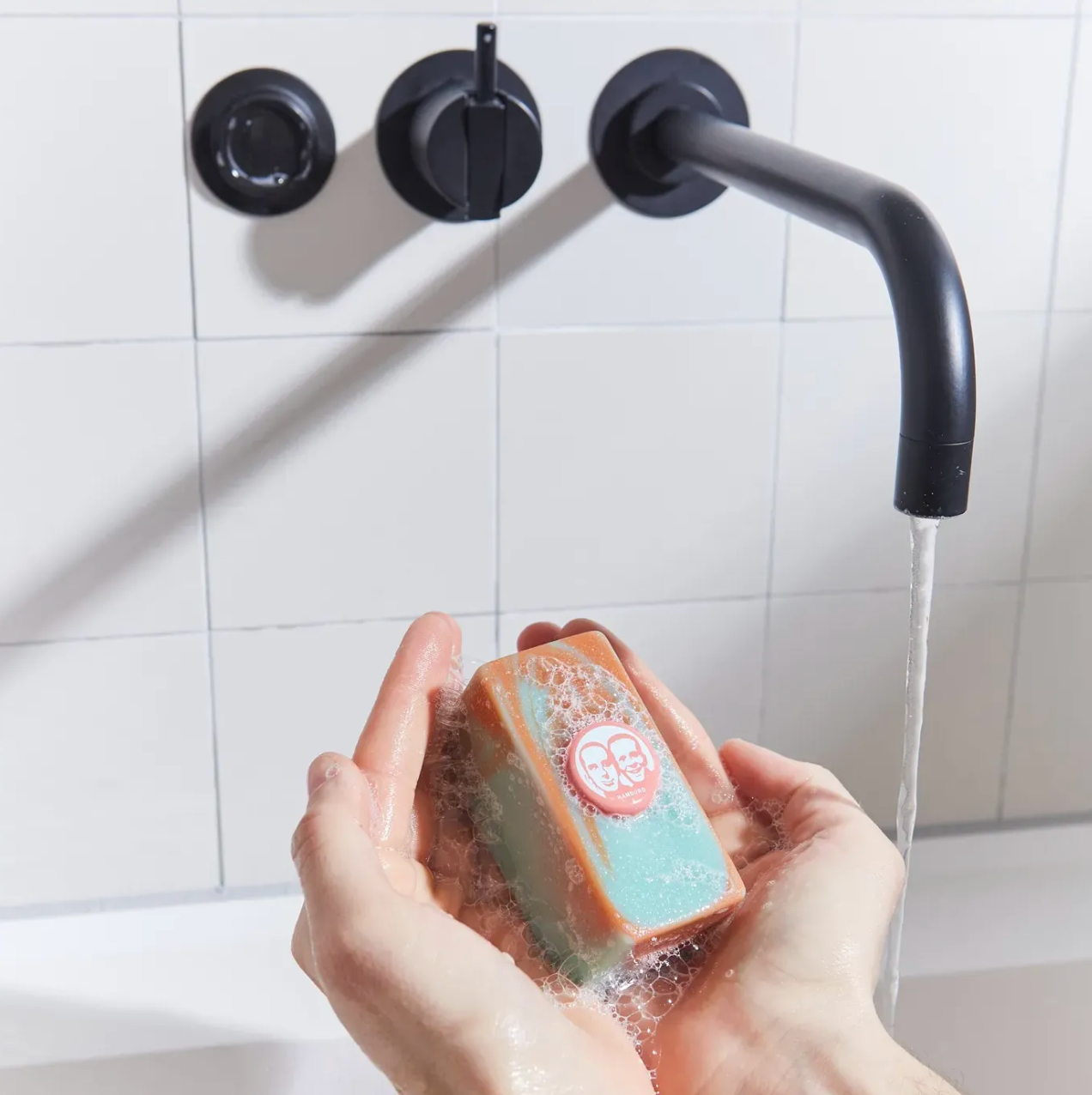 magnet soap holder - soapi - collab zürich