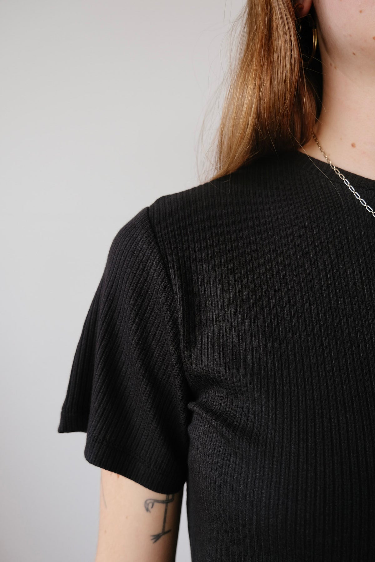 modal t-shirt - lula - black - collab zürich