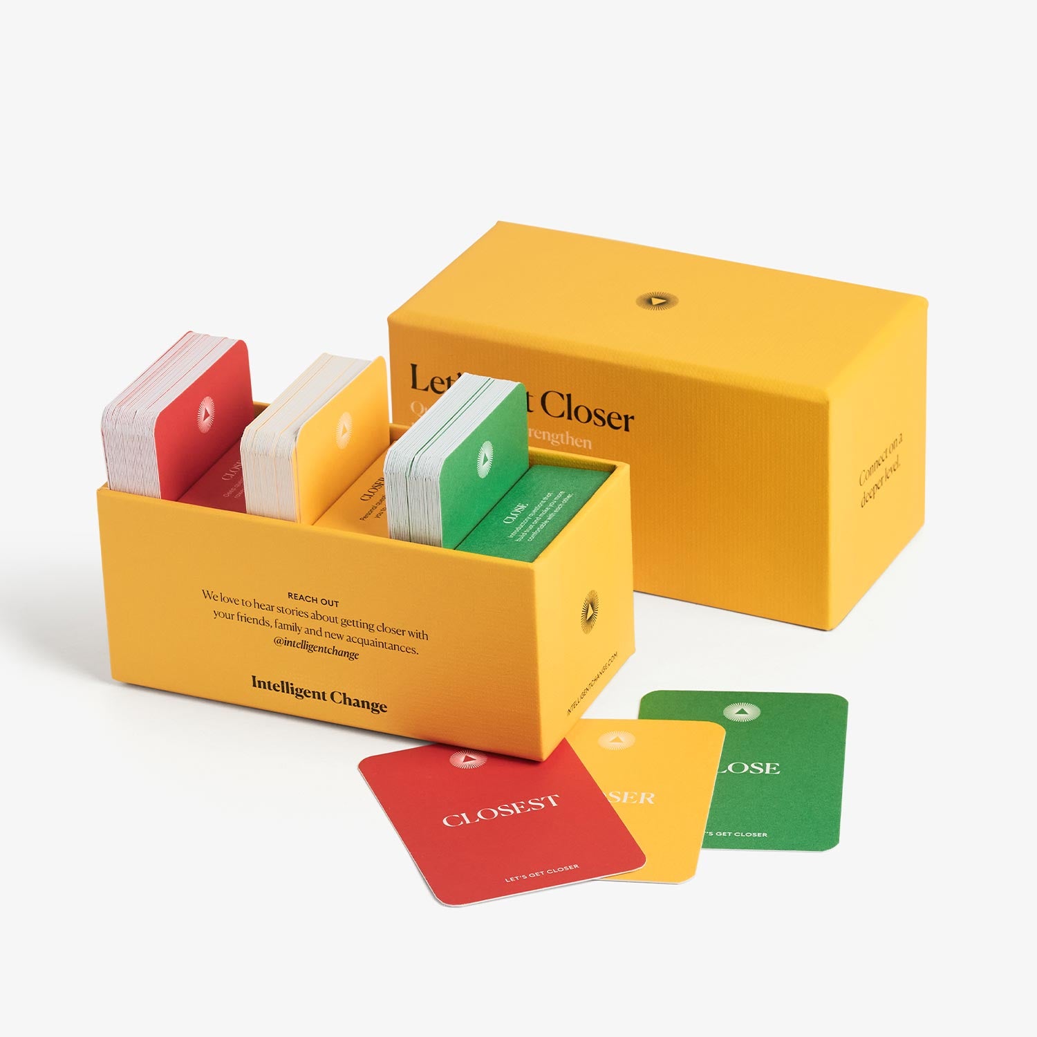 card game - get closer - bonding - collab zürich