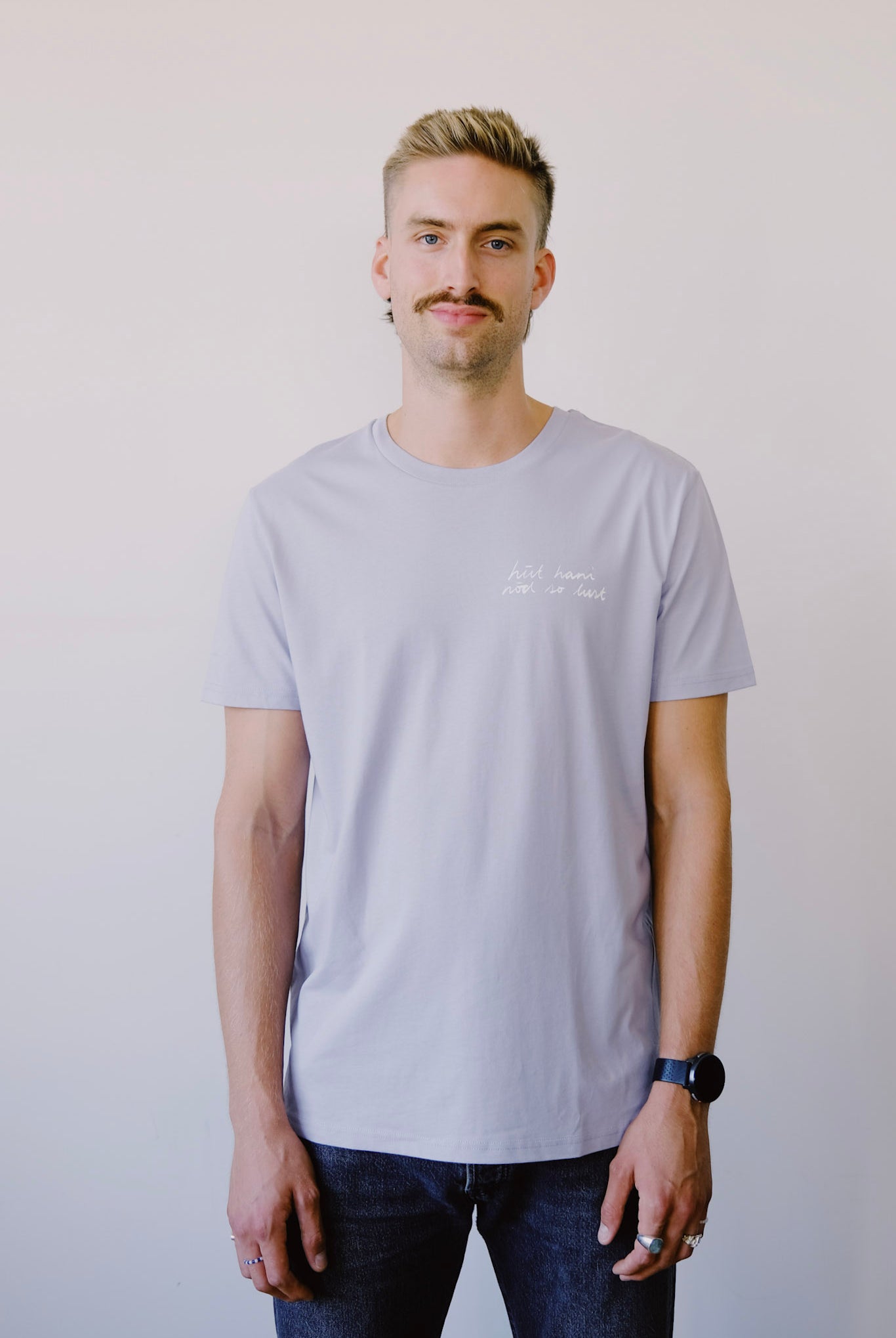 Unisex T-Shirt - hüt hani nöd so lust - Pale Lilac - collab zürich