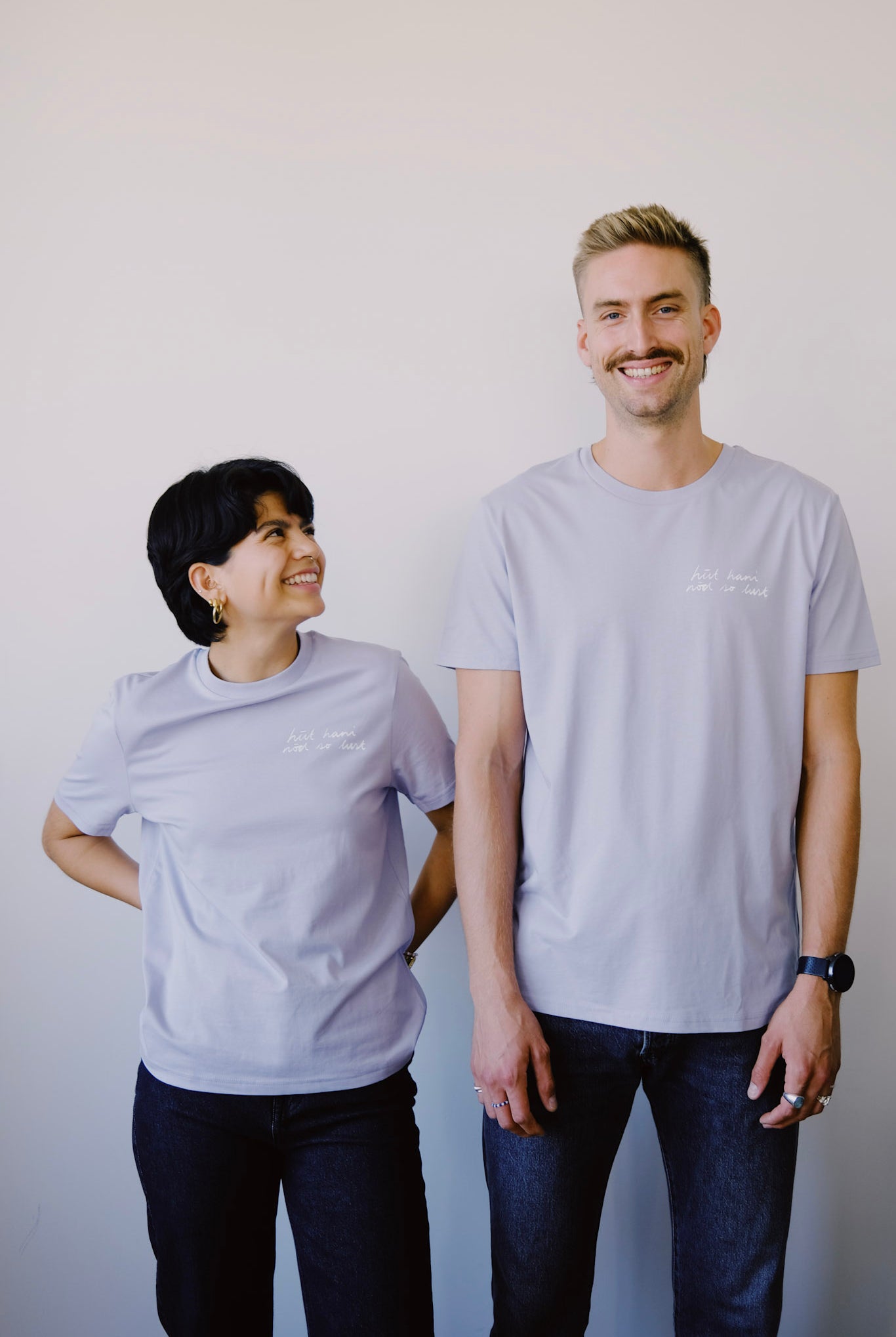 Unisex T-Shirt - hüt hani nöd so lust - Pale Lilac - collab zürich