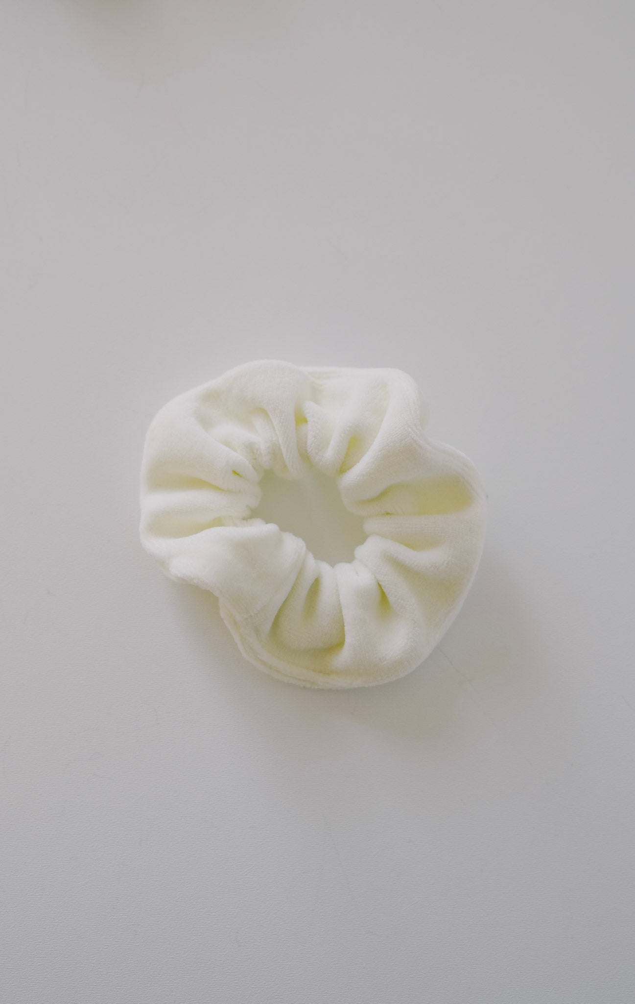 scrunchie - collab atelier edition - collab zürich