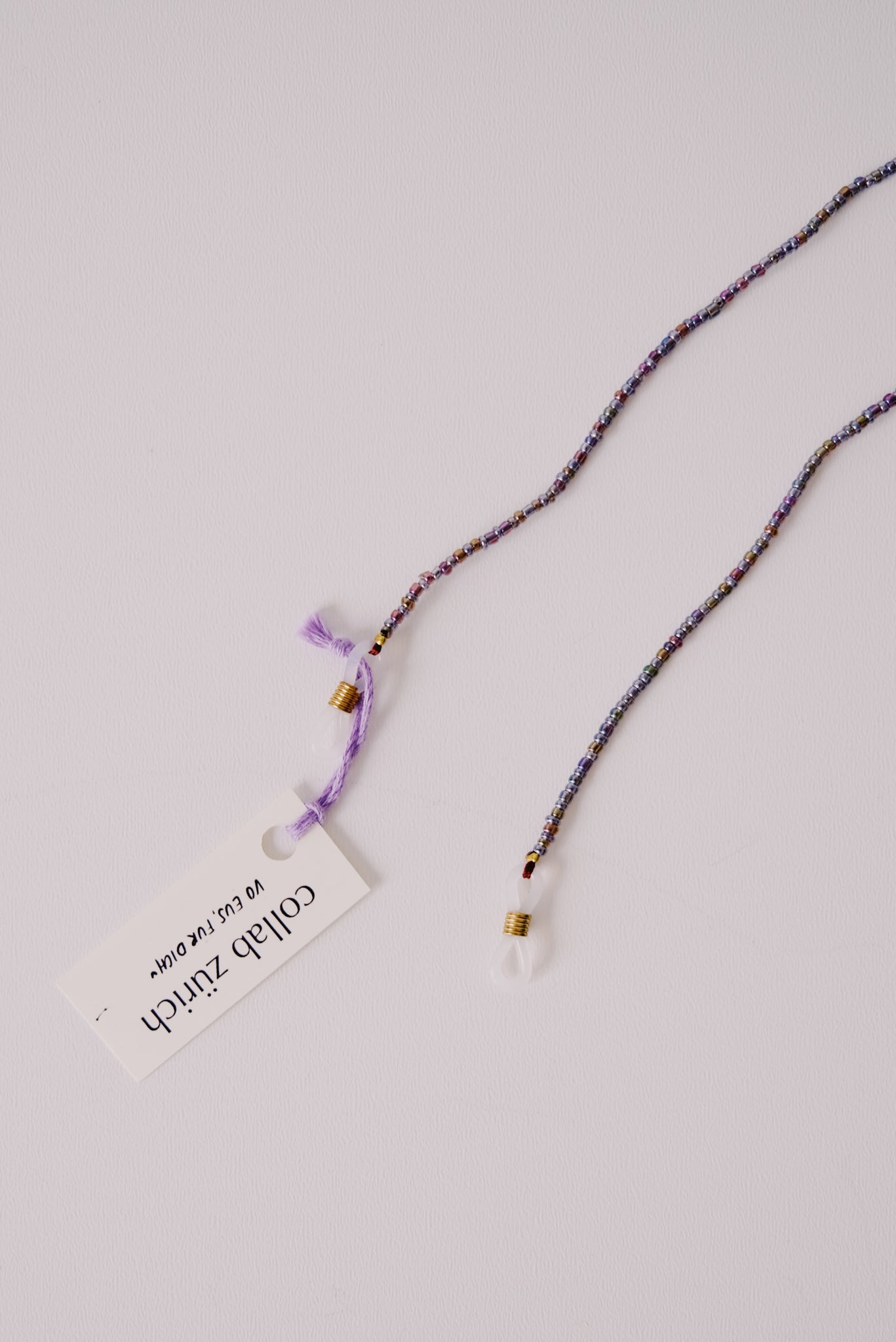 brülle bändeli / glasses necklace - shiny beads - collab zürich