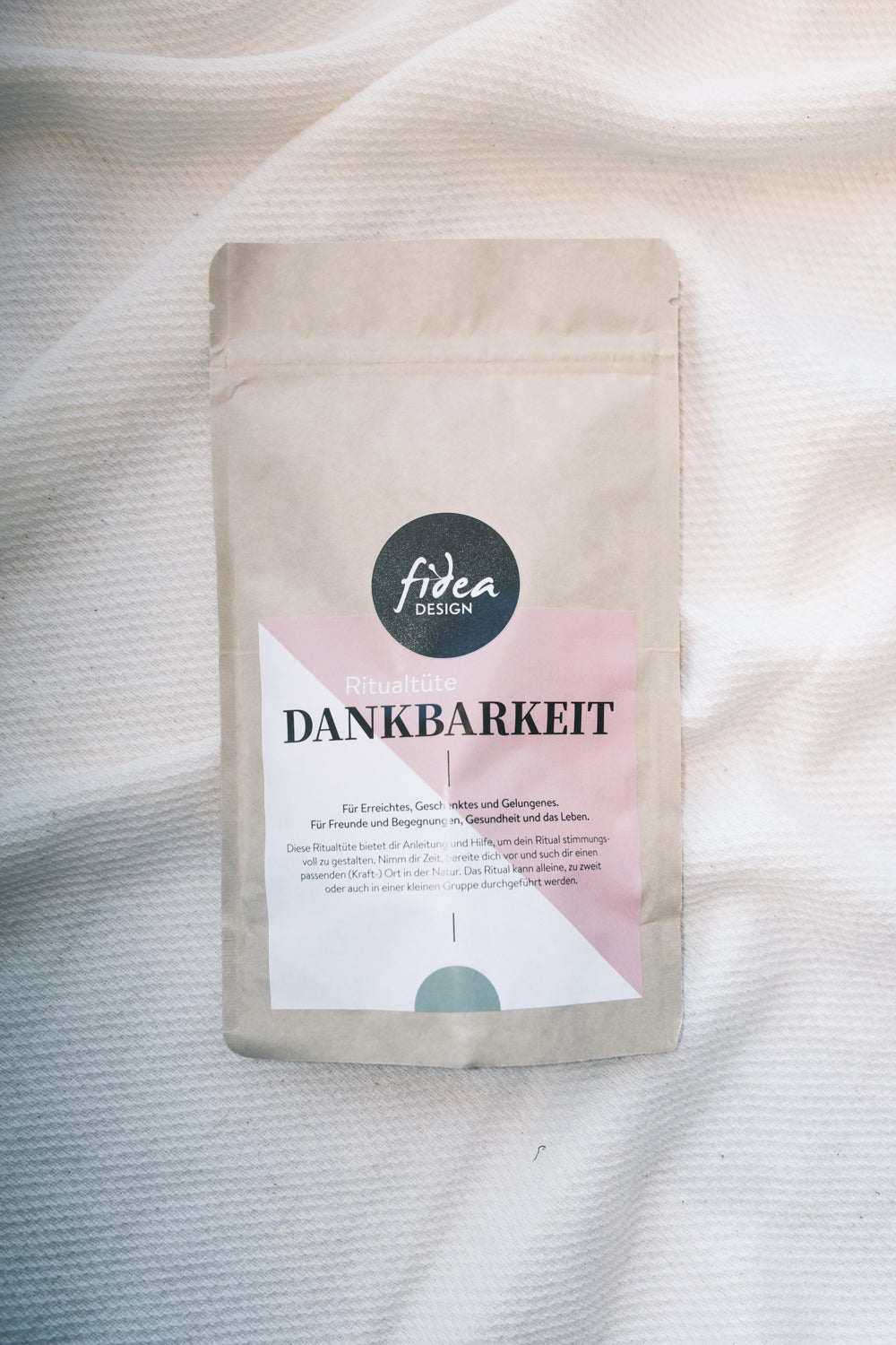 ritualtüte - dankbarkeit - collab zürich