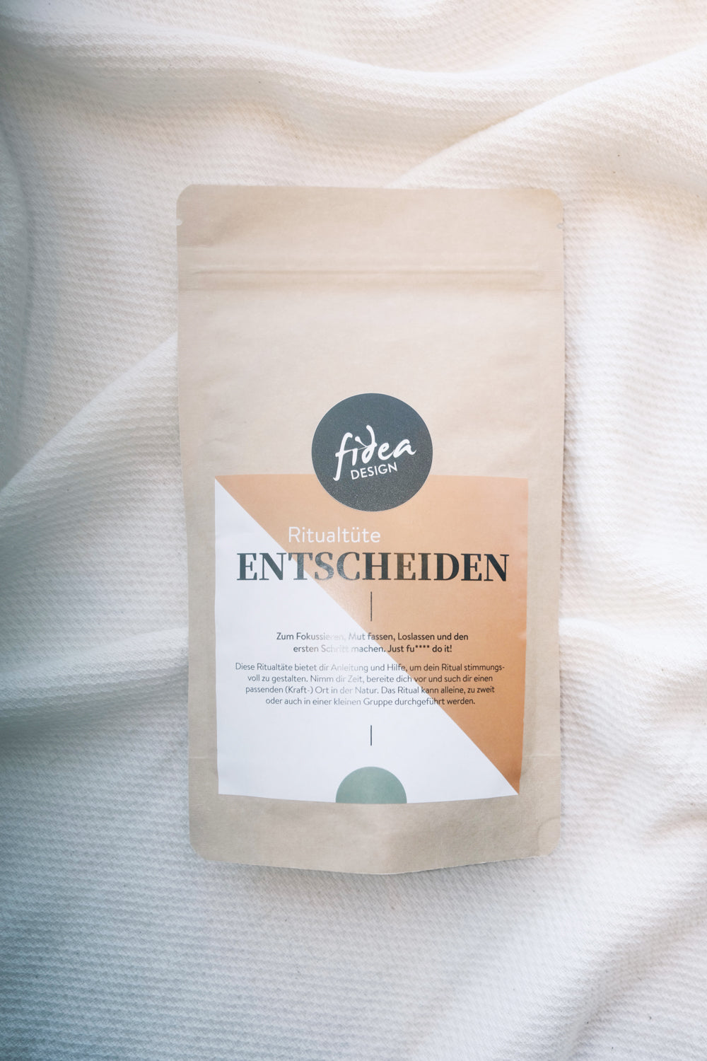 ritualtüte - entscheiden - collab zürich