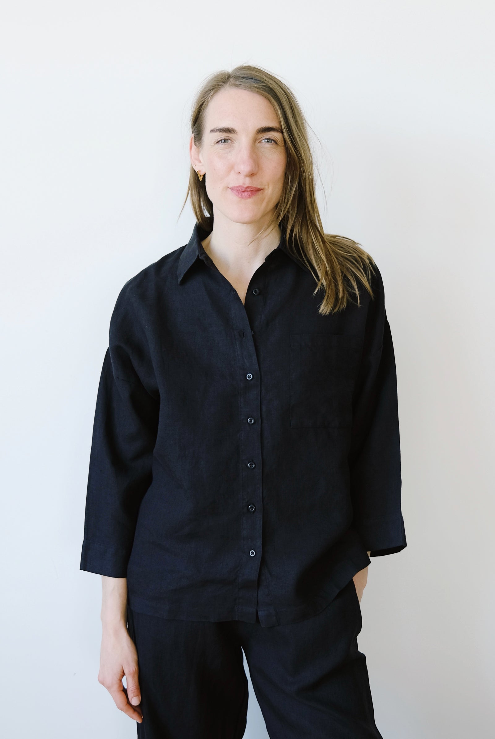 linen shirt - mons - black - collab zürich
