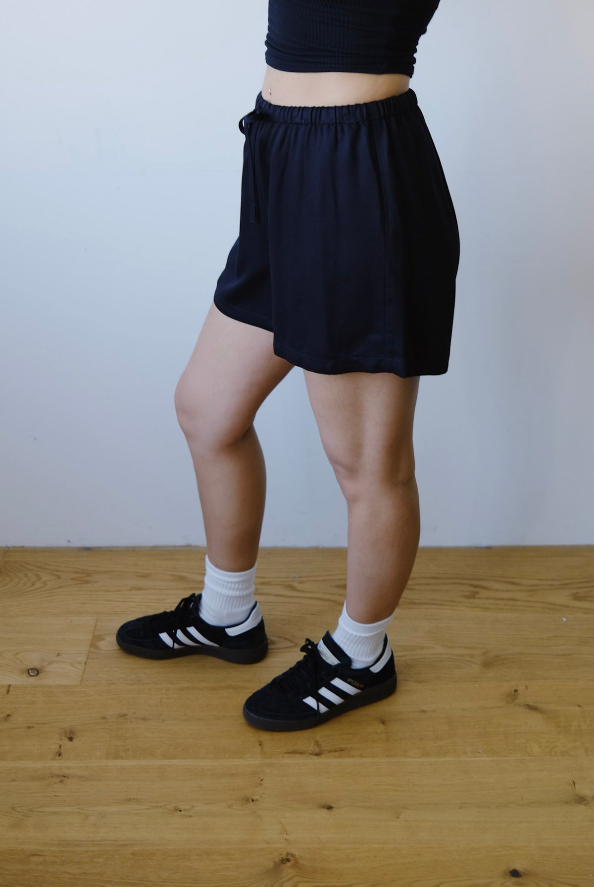 Tencel Shorts - Lov - Black - collab zürich