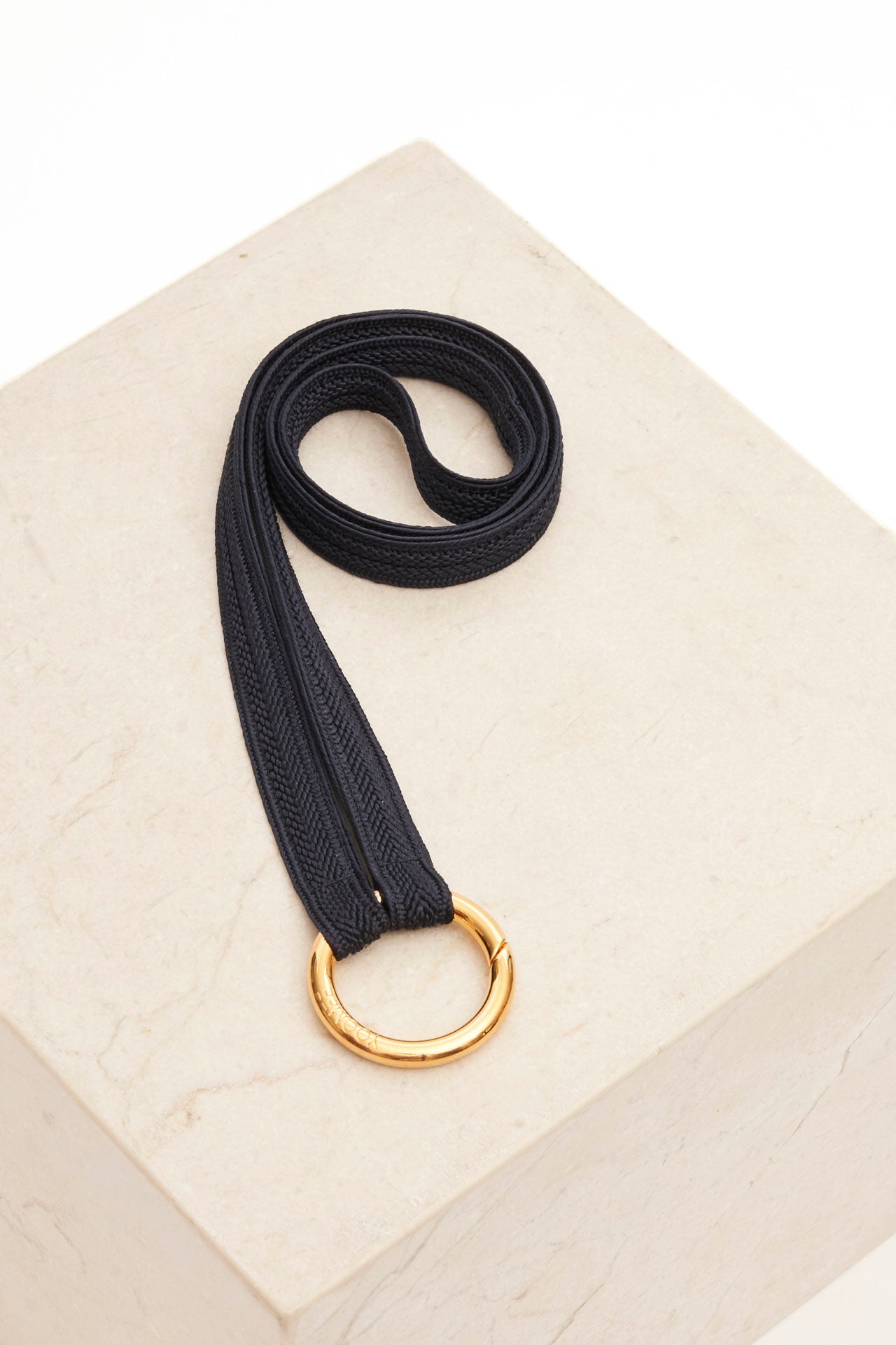 keychain band - ZAHRA - marine - collab zürich