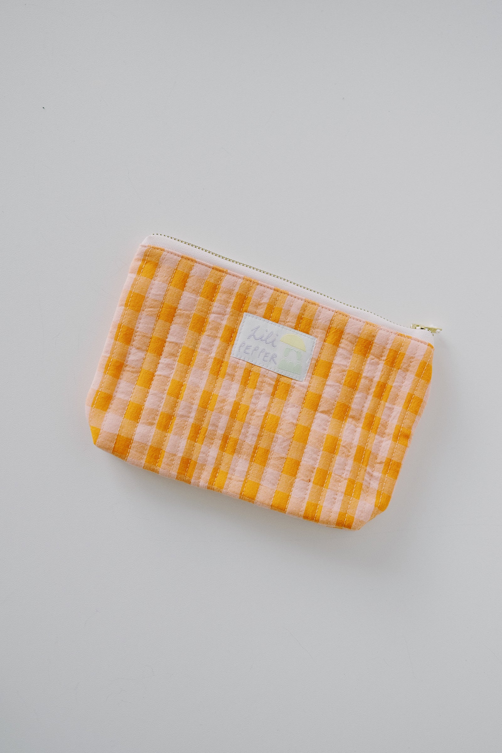 pouch - orange check - quilted - collab zürich