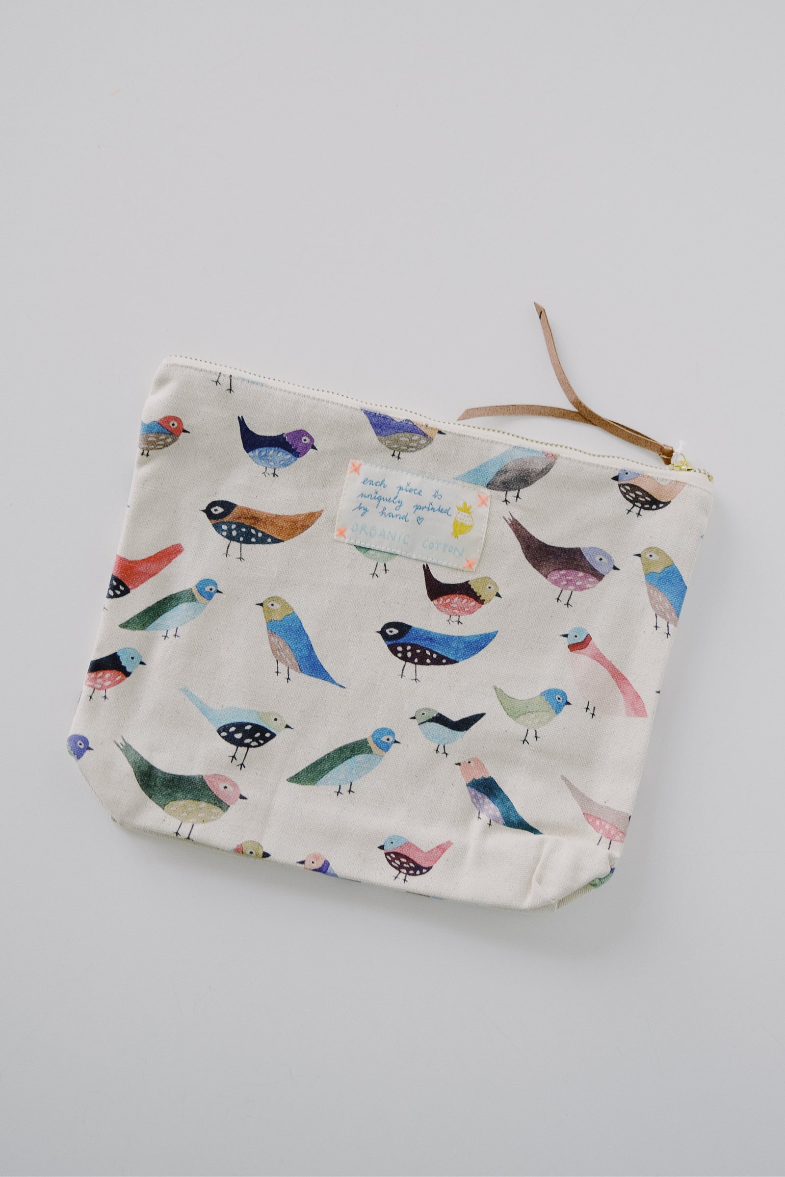 pouch - songbird - collab zürich