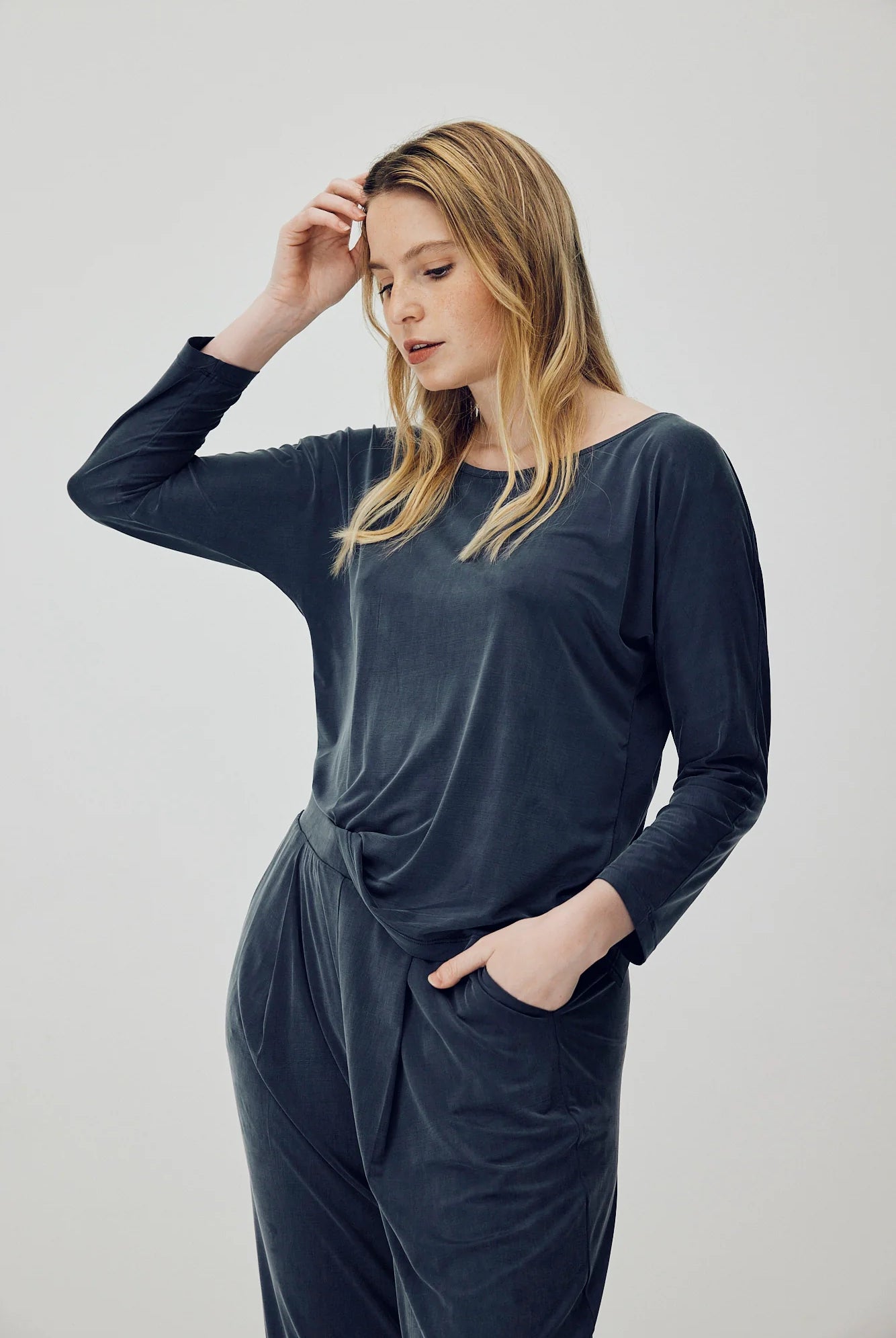 cupro plain top - midnight blue - collab zürich