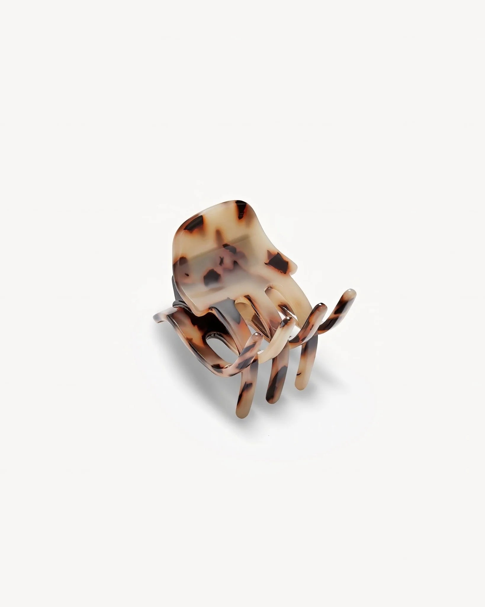 mini claw - ash blonde tortoise - collab zürich