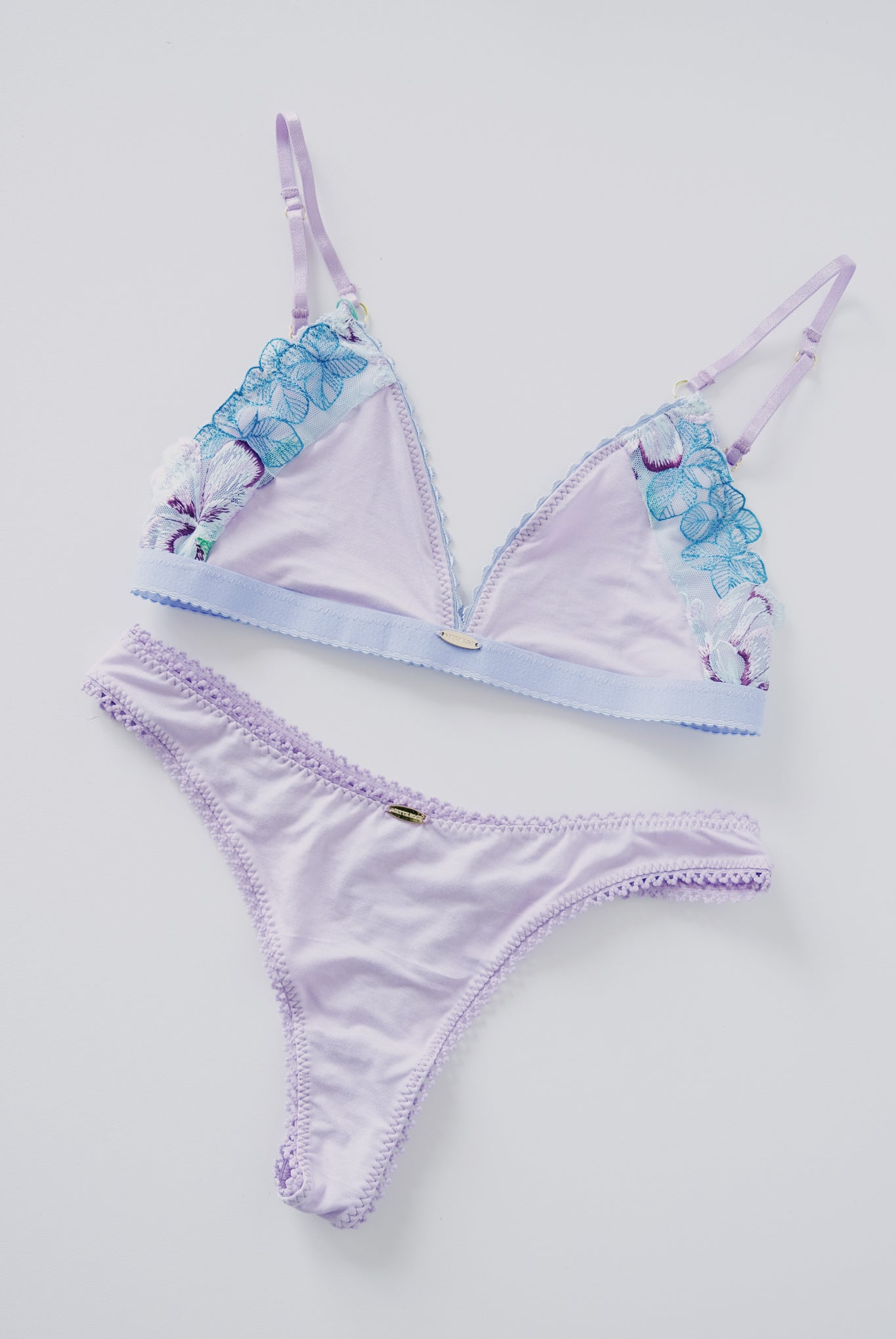 lace knickers - remmi bikini - collab zürich