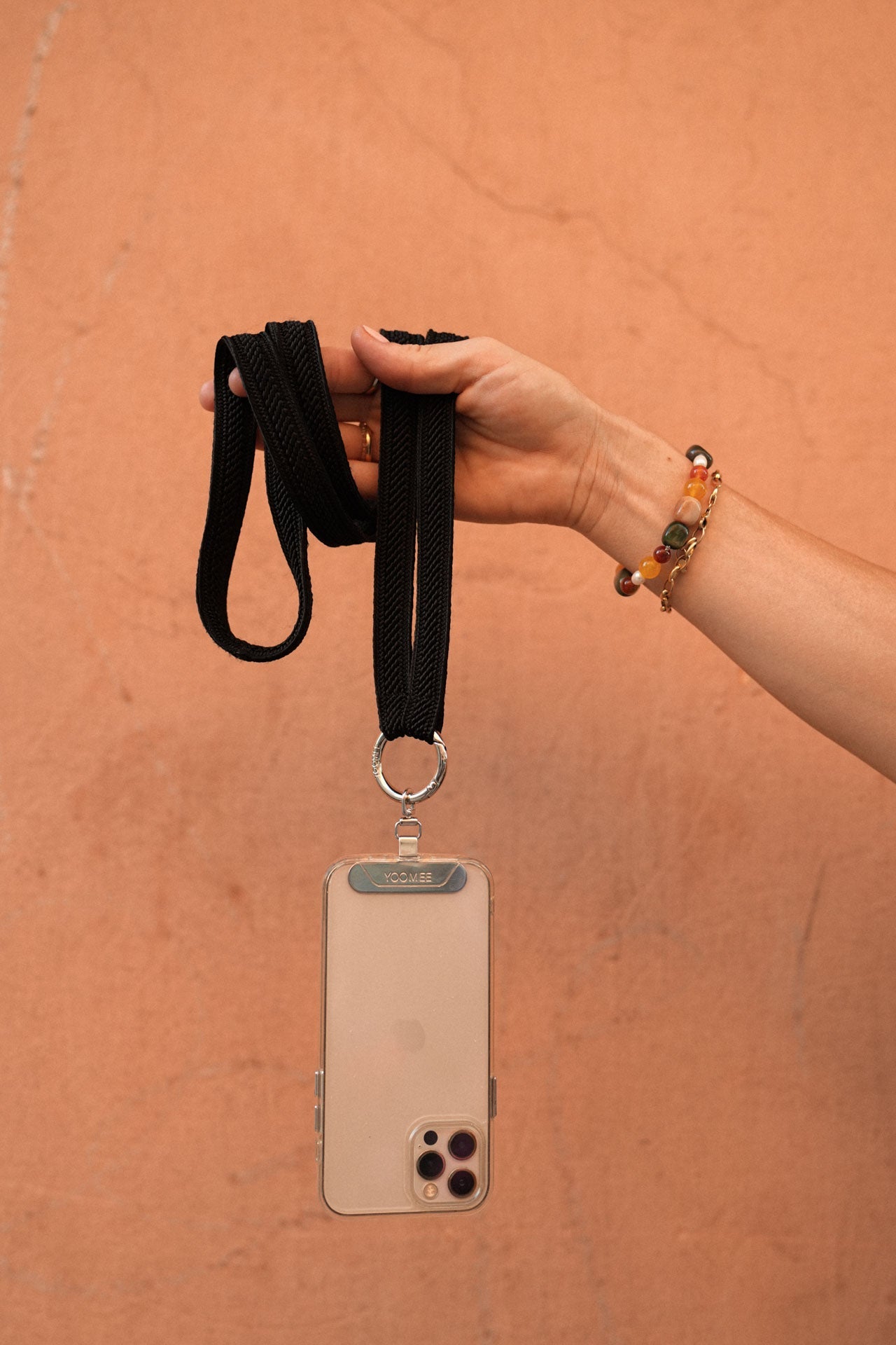 Phonechain Band - ZAHRA - Black - collab zürich