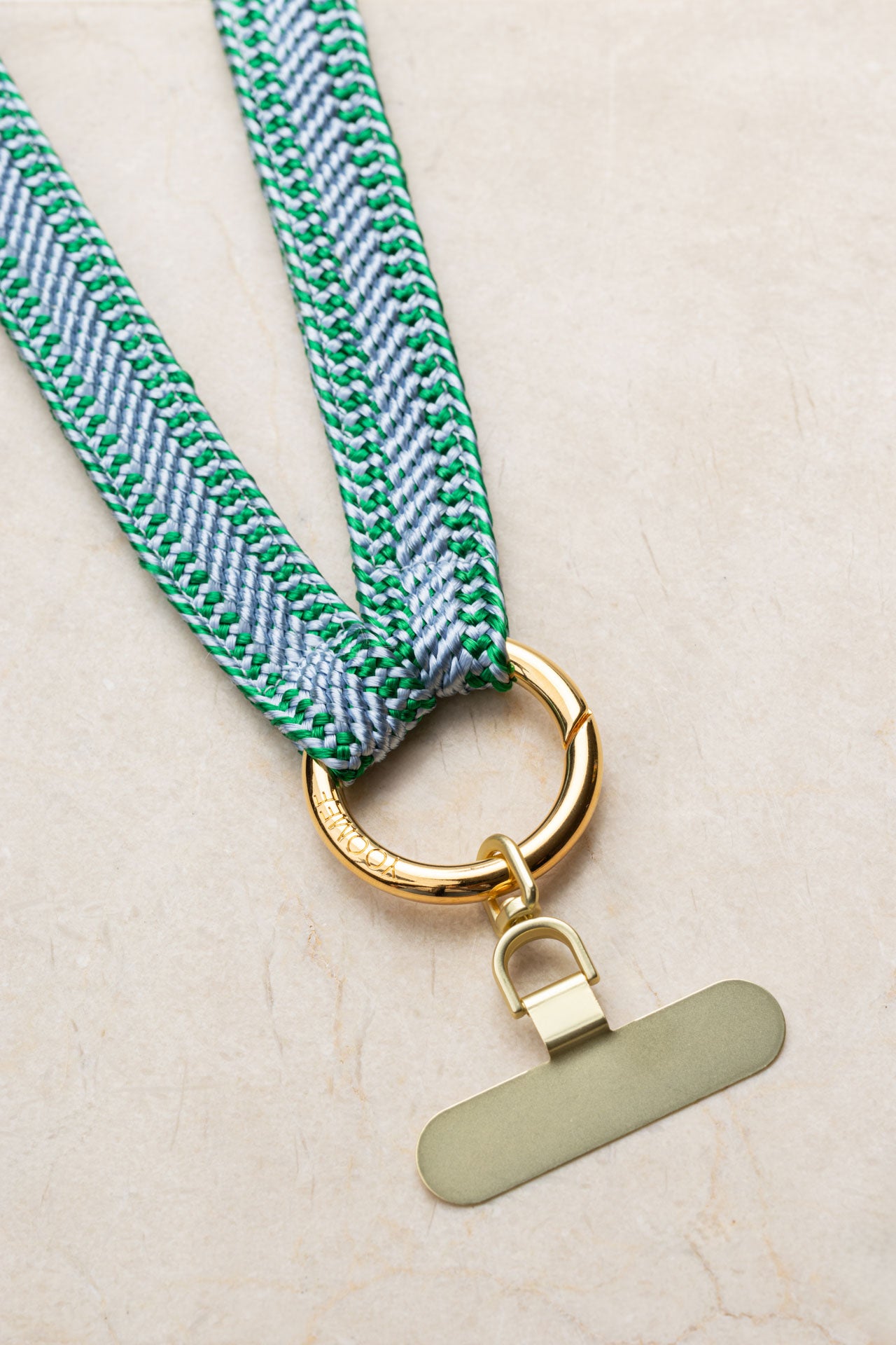 Phonechain Band - ZAHRA - Peppermint - collab zürich