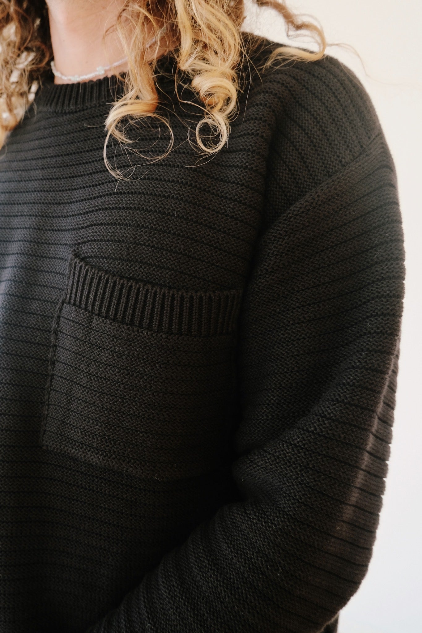 Unisex loose Knit Sweatshirt - True Black - collab zürich