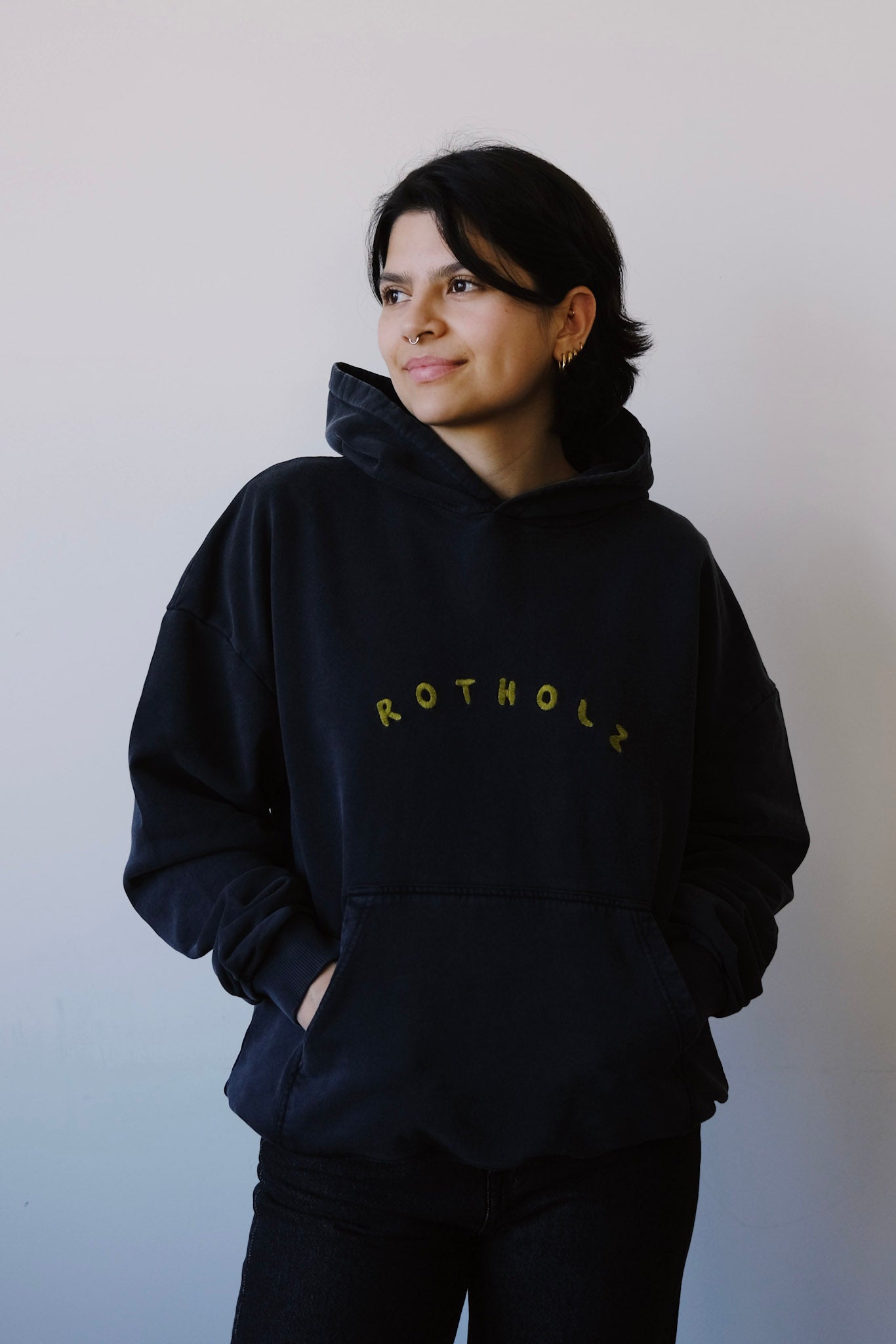 unisex hoodie - bubby logo - faded black - collab zürich