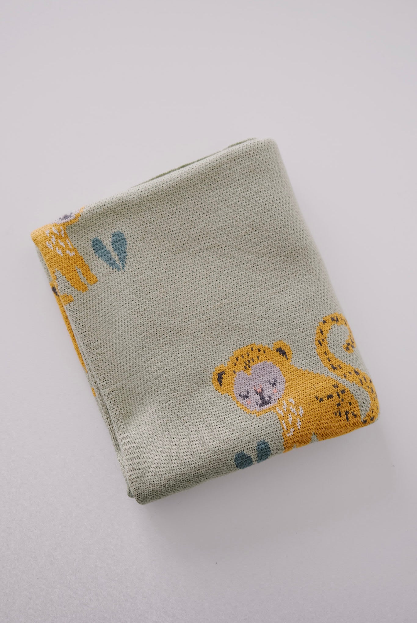 blanket - hearty monkey - collab zürich