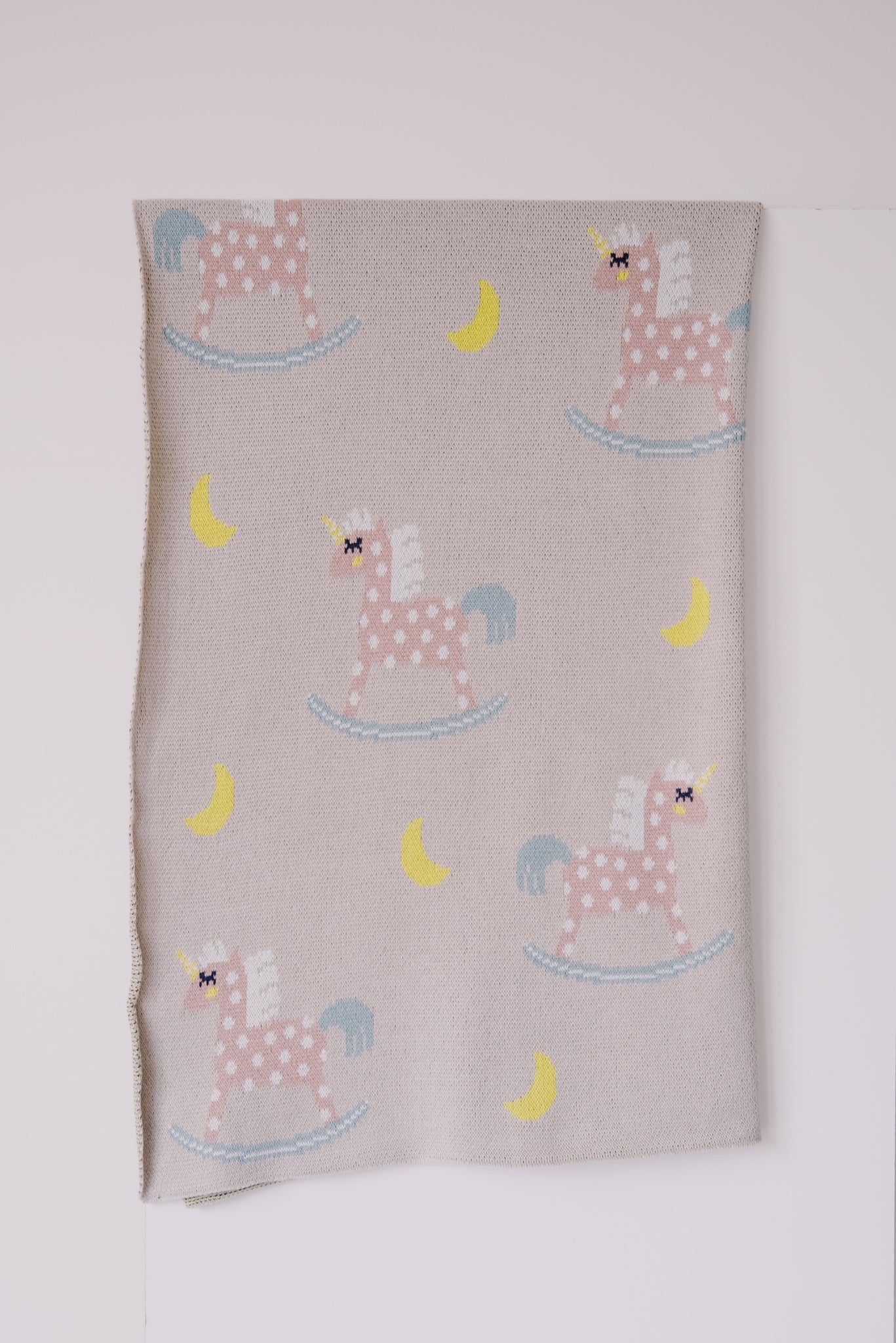 blanket - rocking unicorn - collab zürich