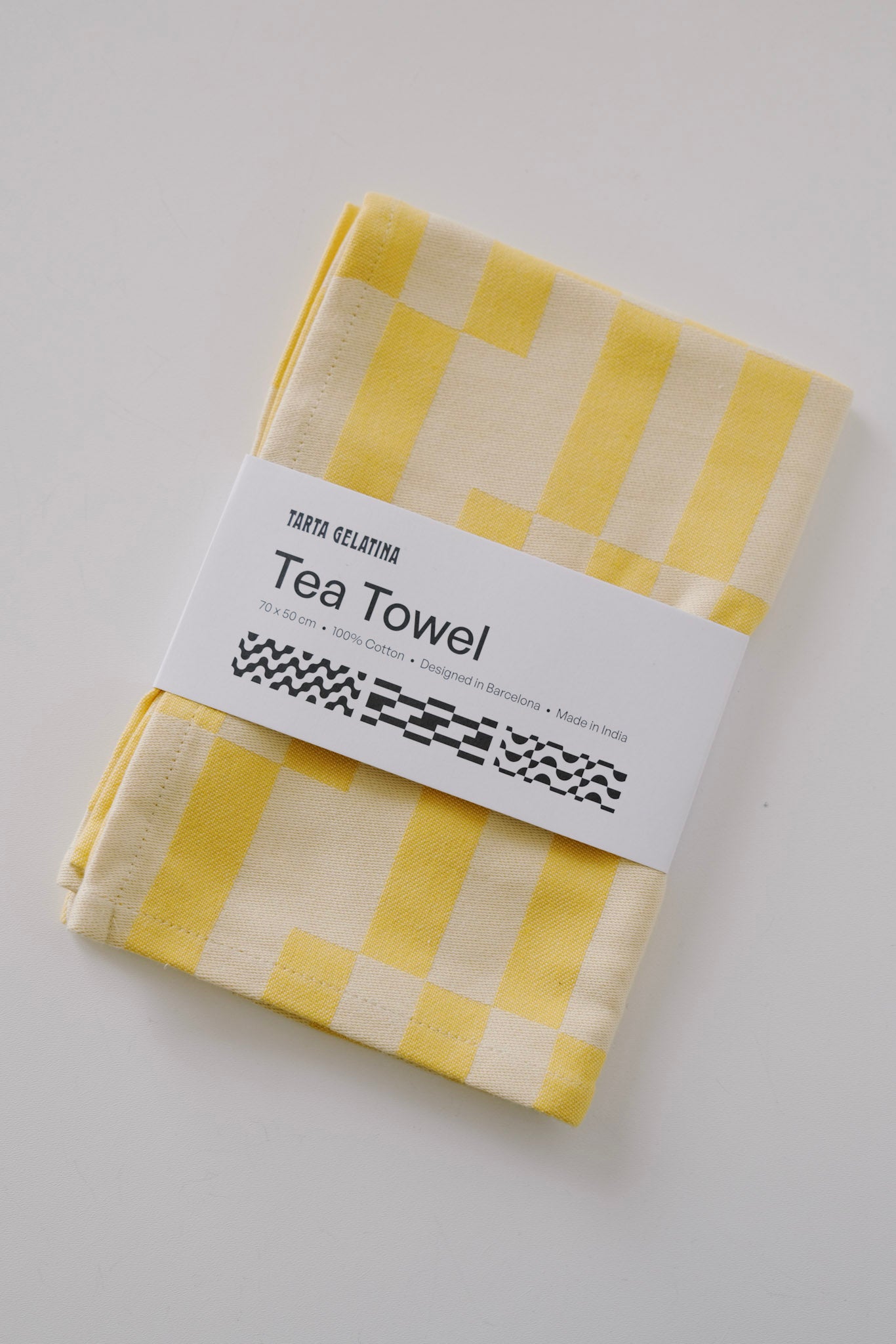 tea towel - graphic - yellow - collab zürich