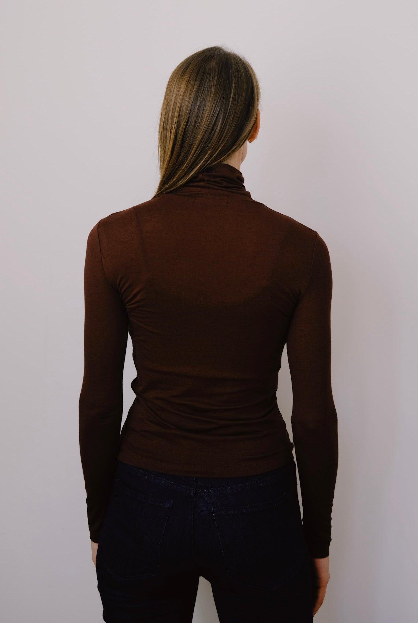 viscose turtle neck - noe - brown - collab zürich