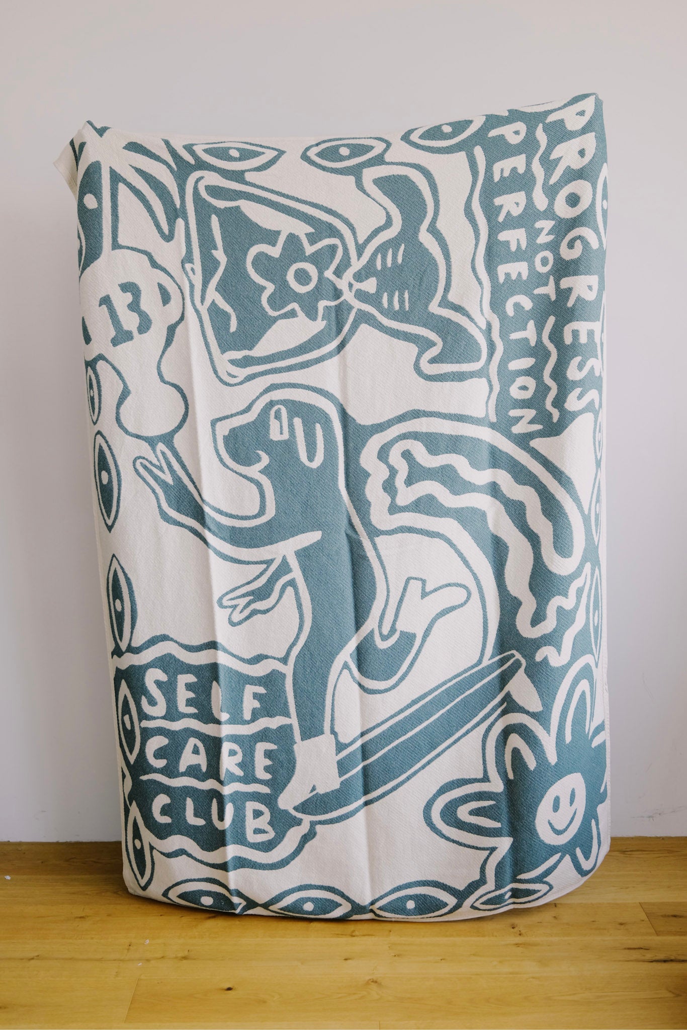 cotton blanket - self care club - green - collab zürich