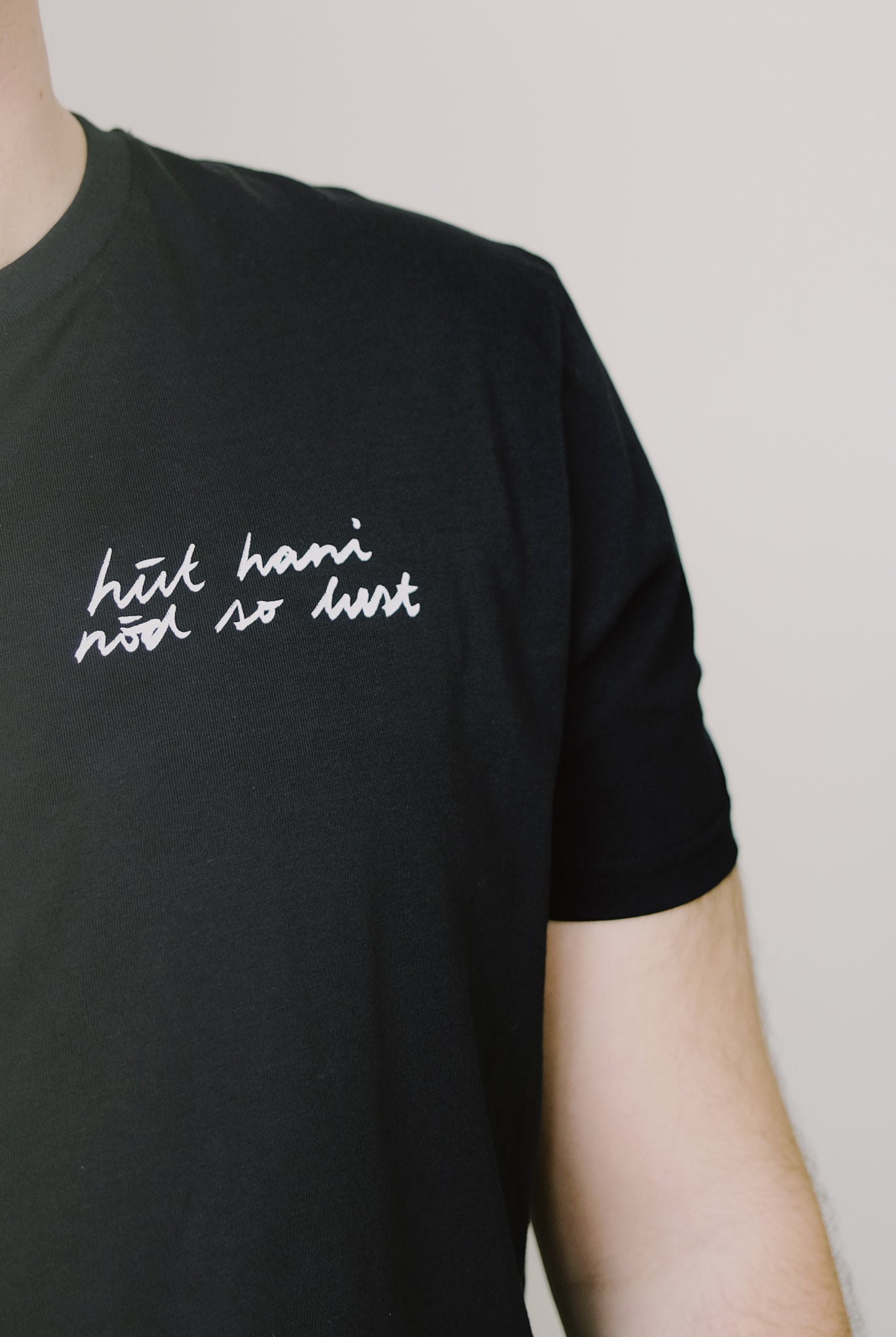 Unisex T-Shirt - hüt hani nöd so lust - Black - collab zürich