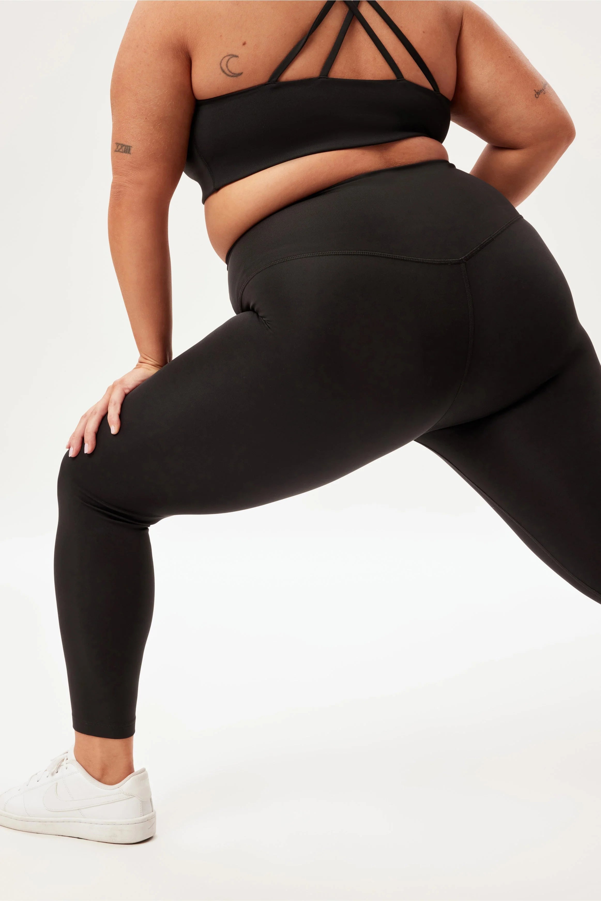 long leggings - float seamless - black - collab zürich