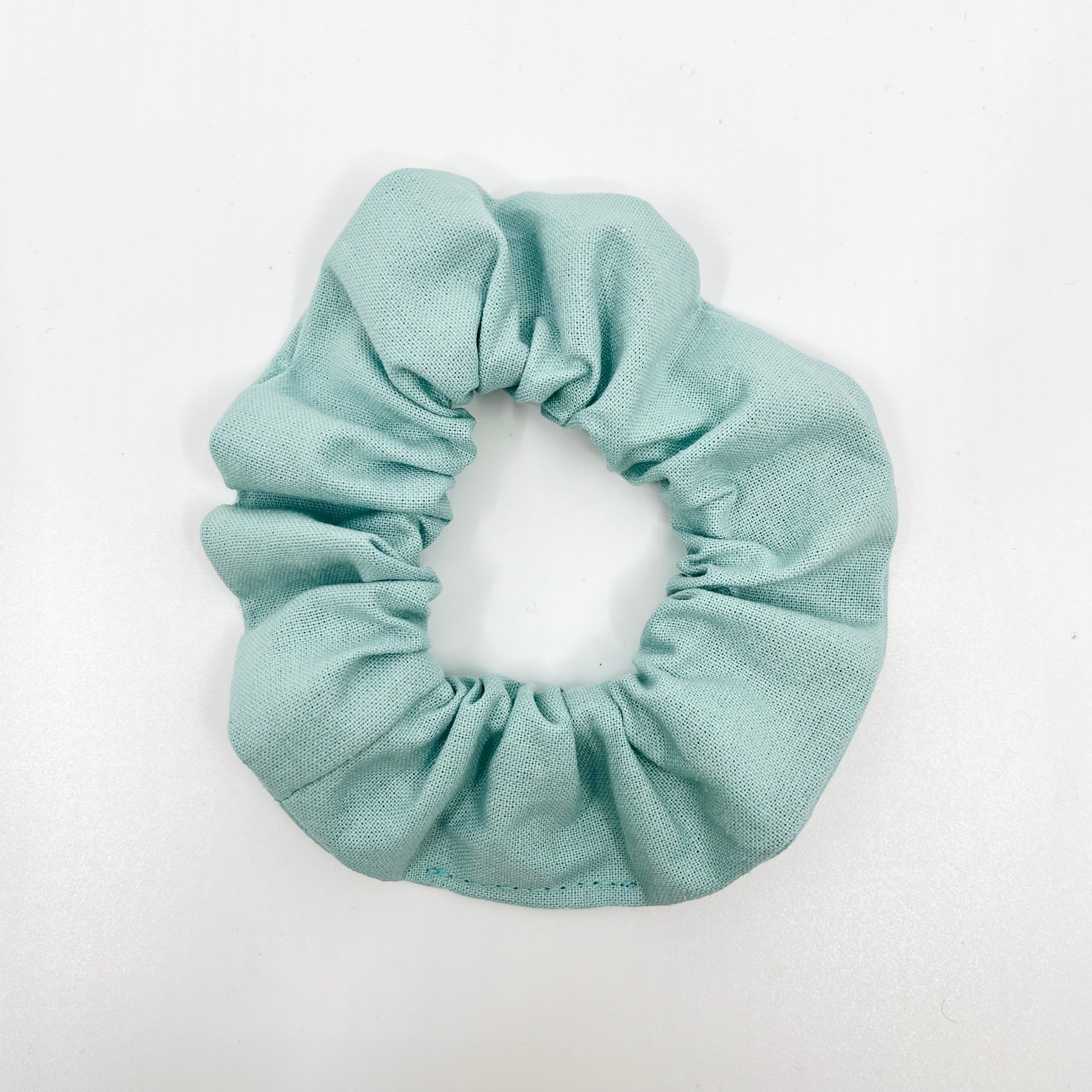 scrunchie - 10am x collab - anisha - collab zürich