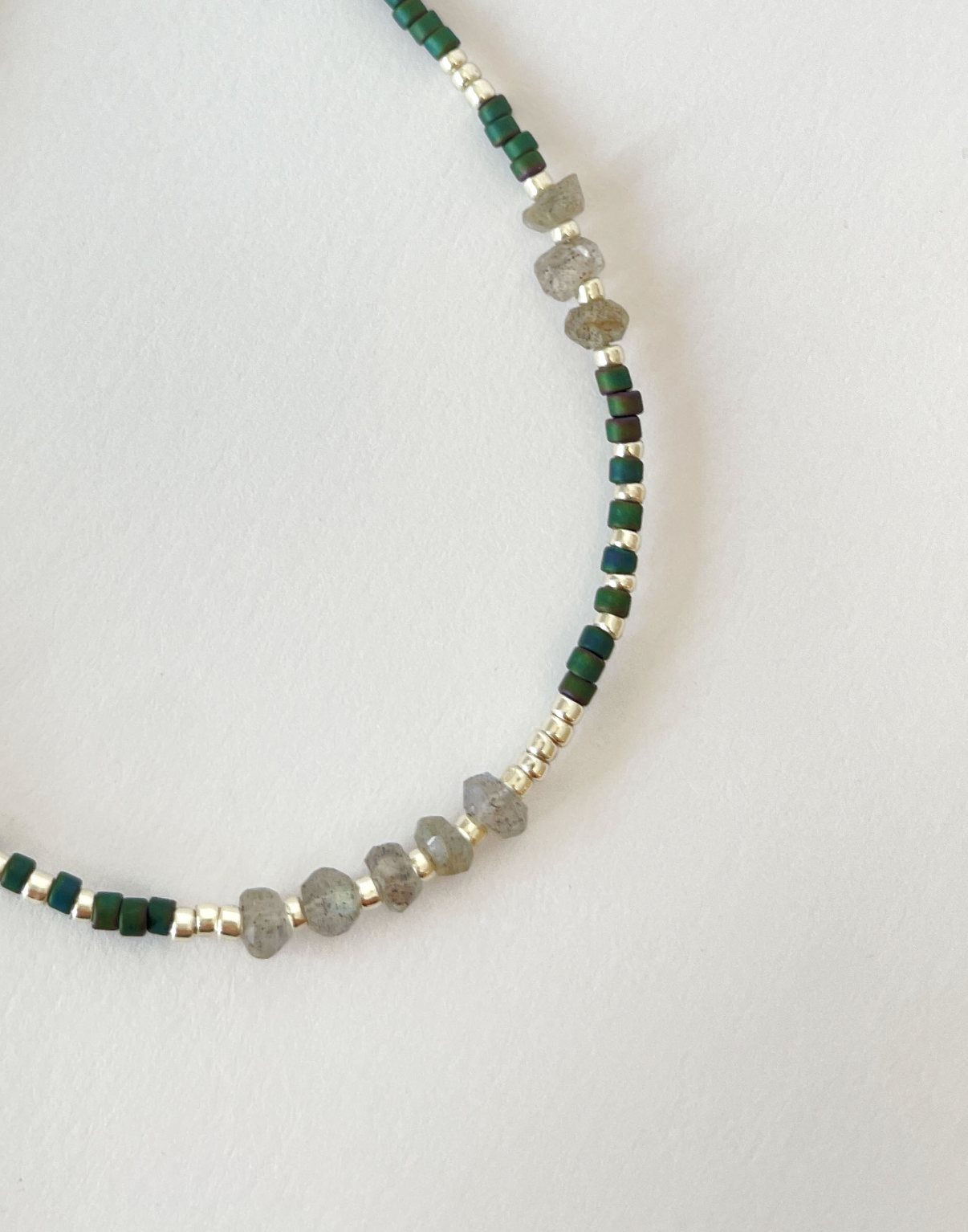 Necklace - DINA Labradorite - Emerald - Sale - collab zürich