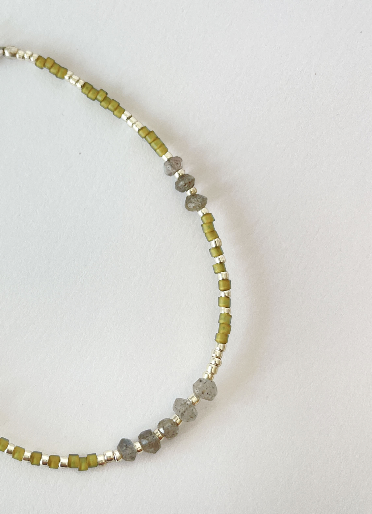 Necklace - DINA Labradorite - Lime Green - Sale - collab zürich