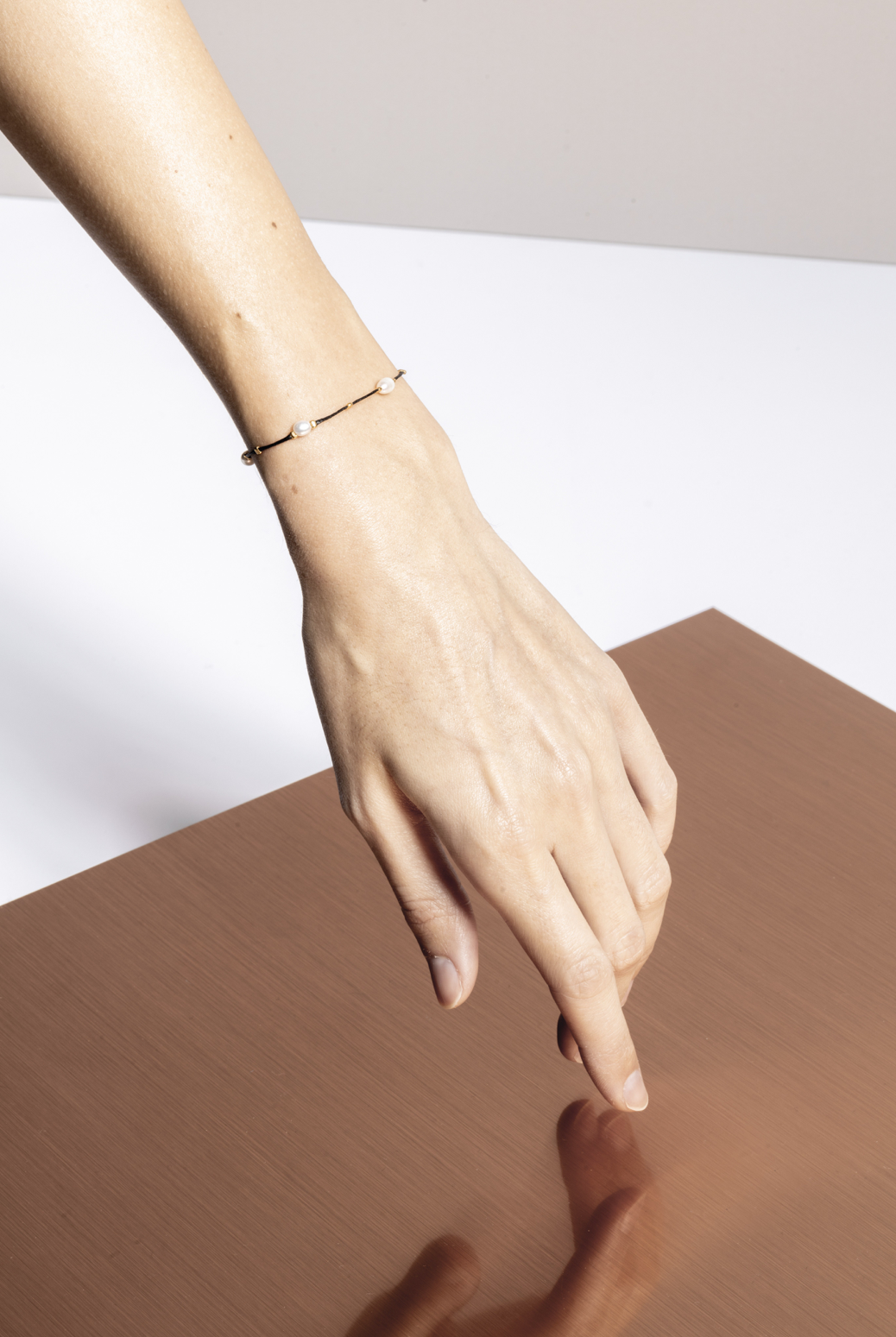 Bracelet - CRYSTAL DOTS - Pearl - Sale - collab zürich