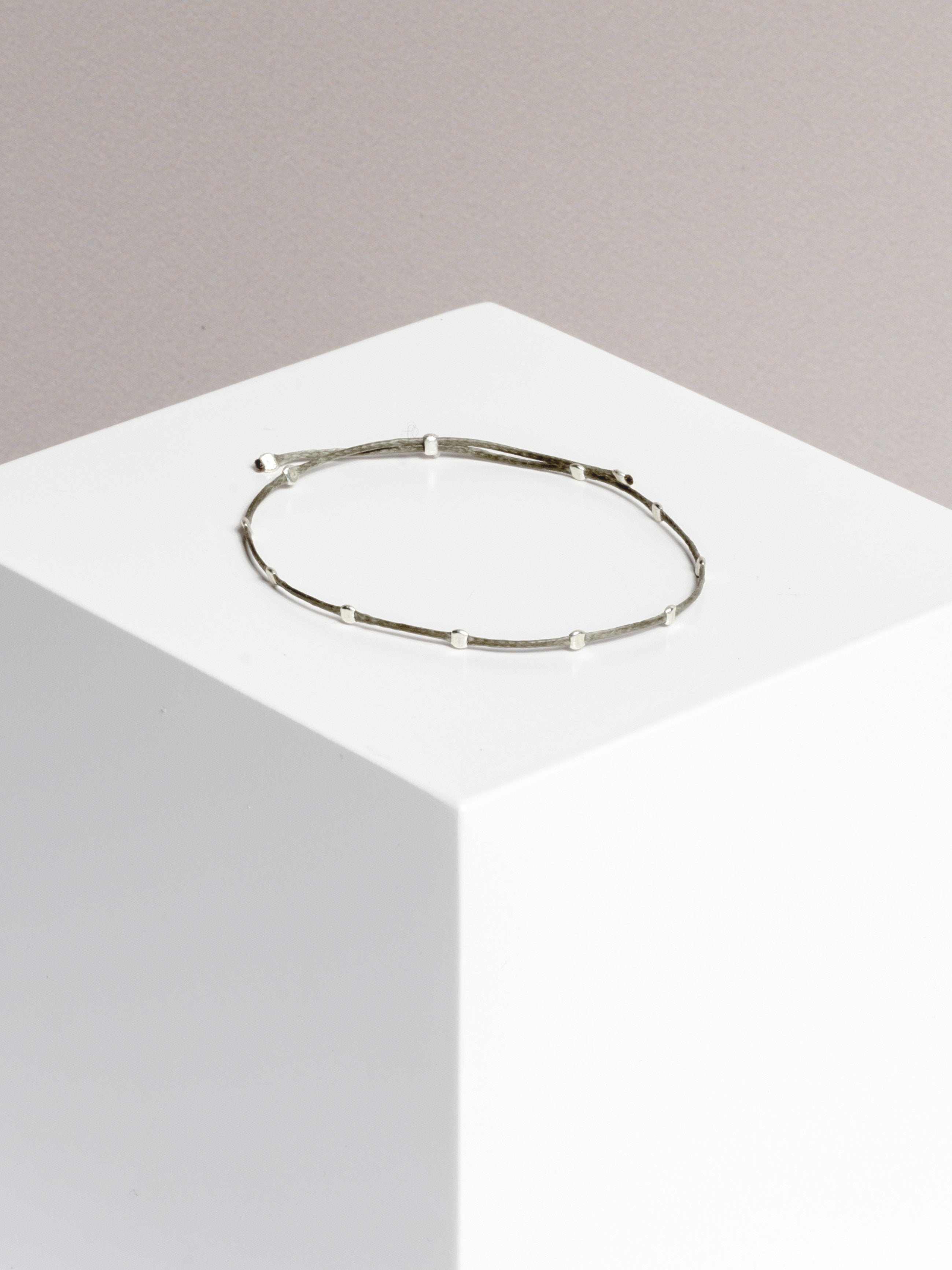 bracelet - 10 DOTS SPACE - collab zürich