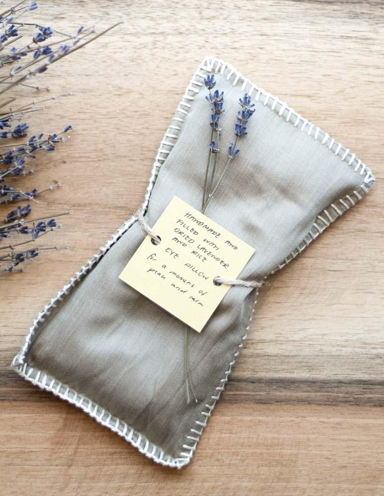eye pillow - raha - pine - collab zürich