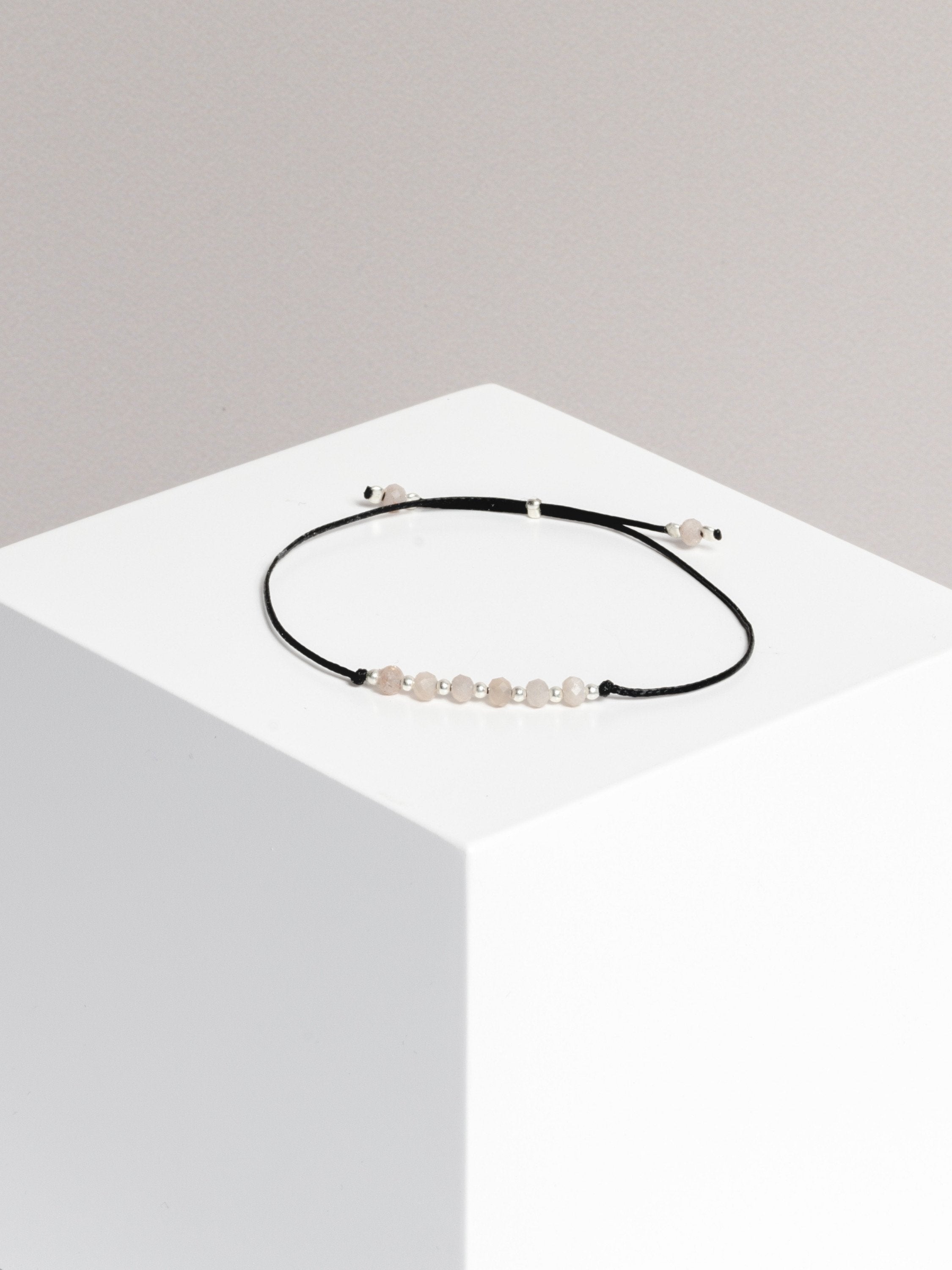 bracelet - SMALL BUT MIGHTY - peach moonstone - collab zürich