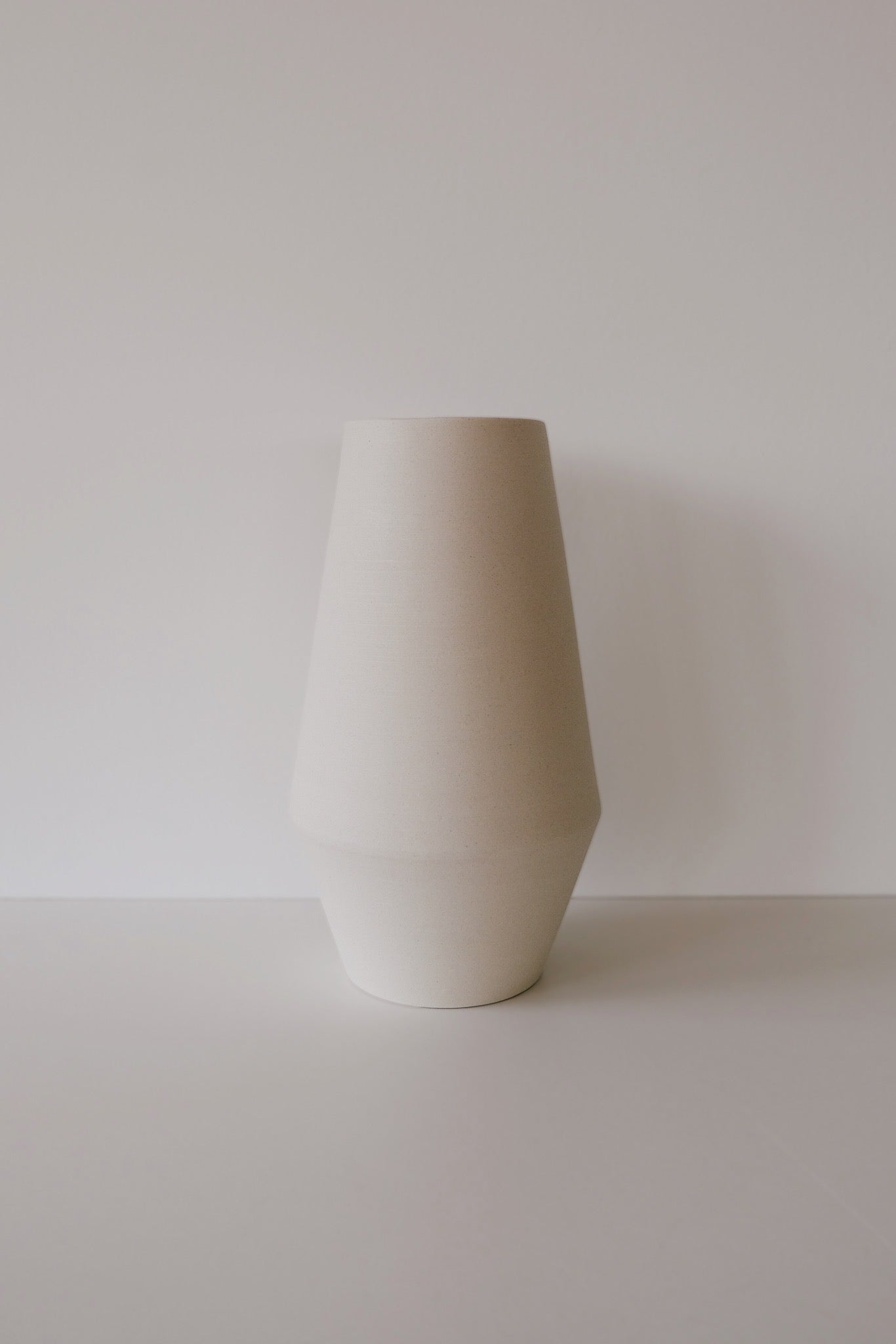 Ceramic Vase - Vertex - collab zürich