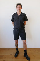 unisex shorts - rishi - banana black - collab zürich