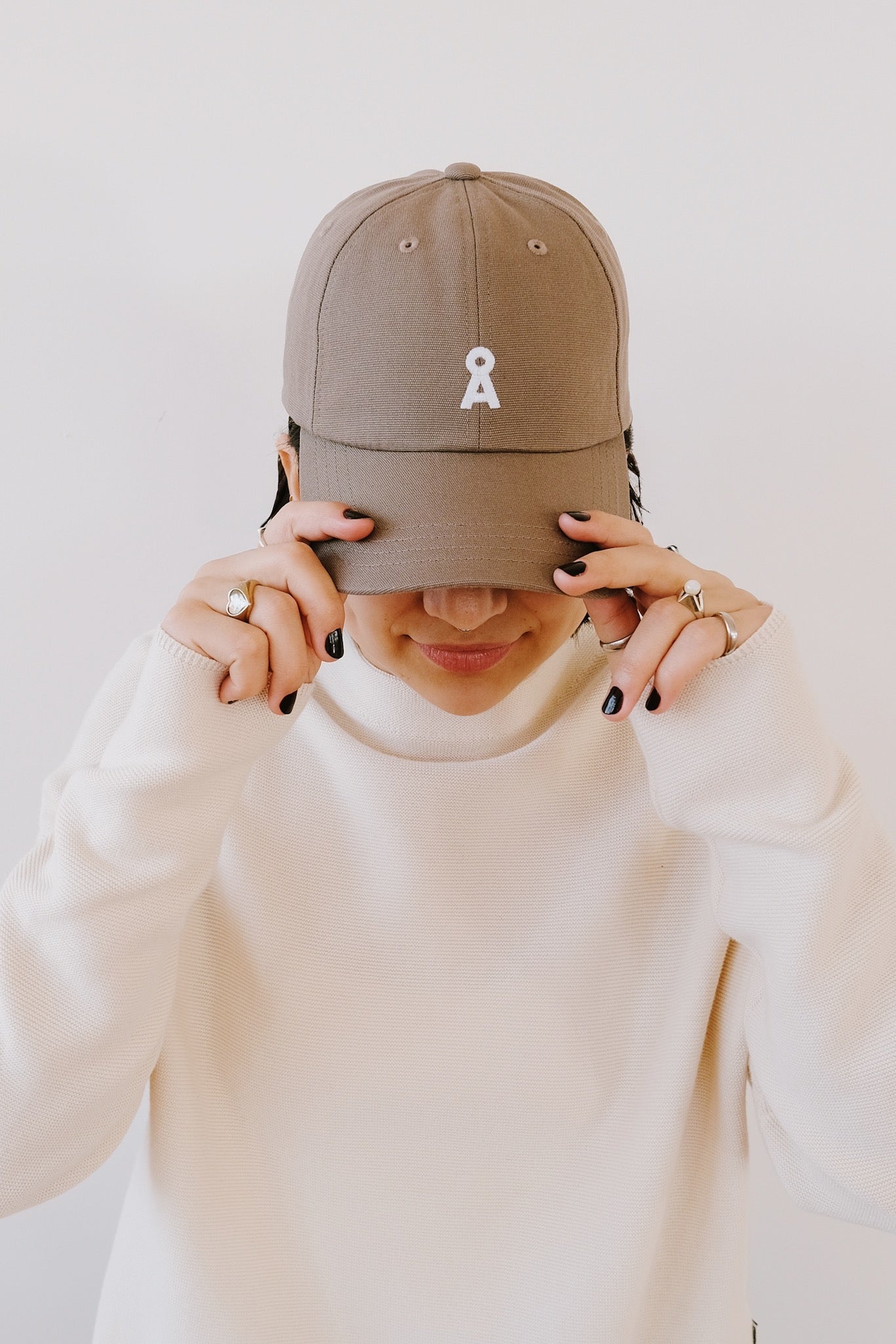 Cap - Yenaas Bold - collab zürich