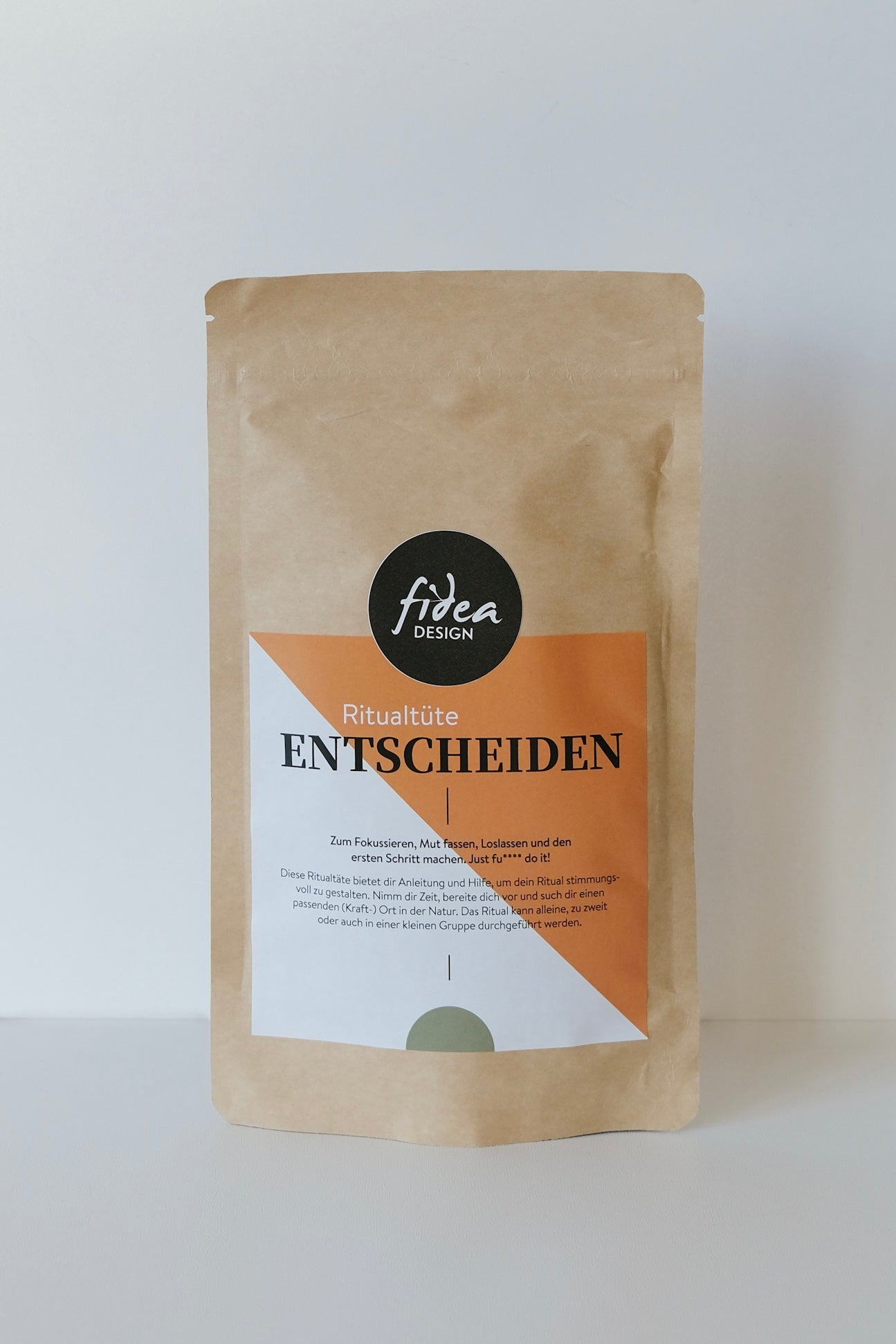 ritualtüte - entscheiden - collab zürich