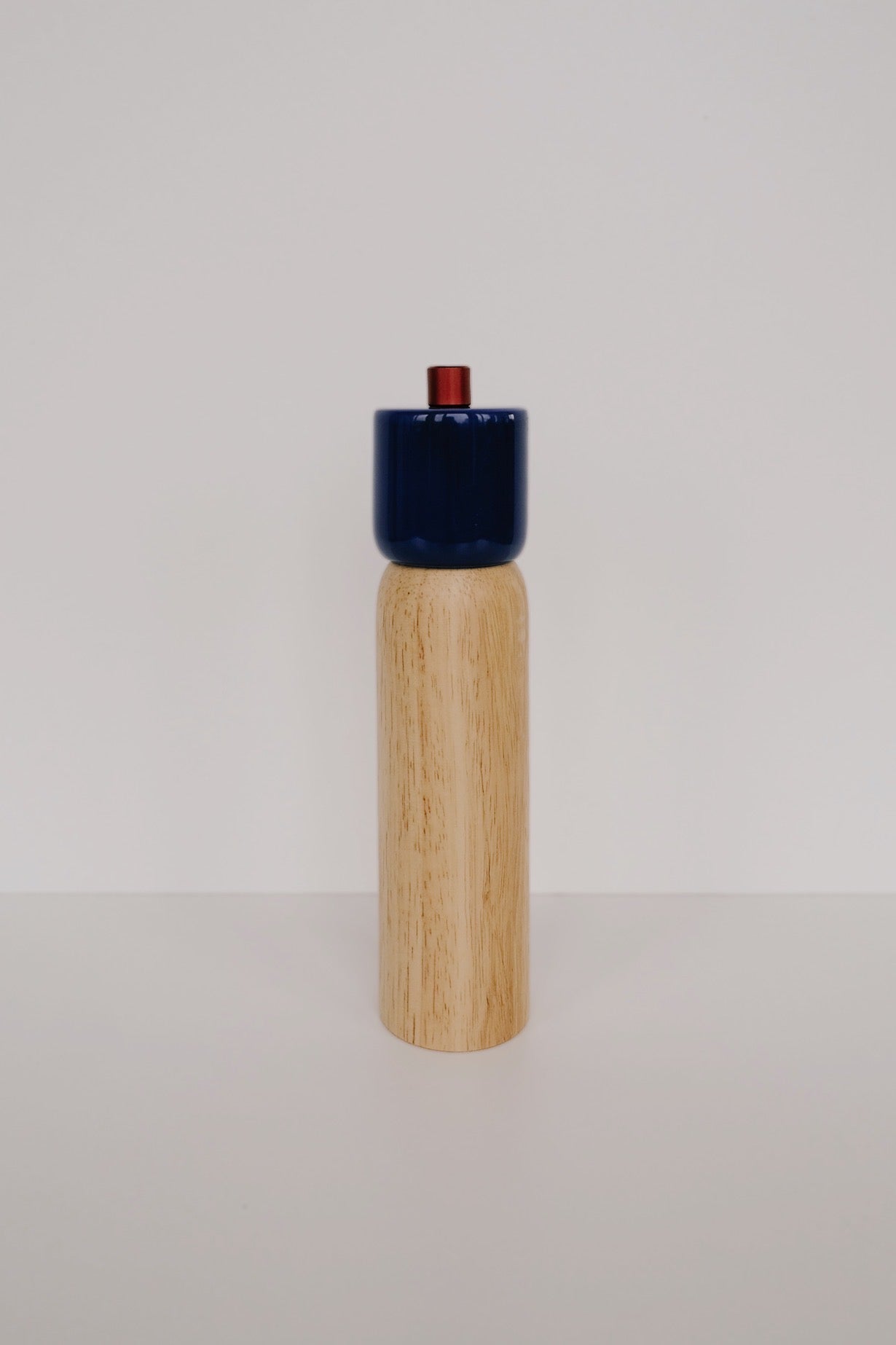 Salt / Pepper Grinder - Blue & Red - collab zürich