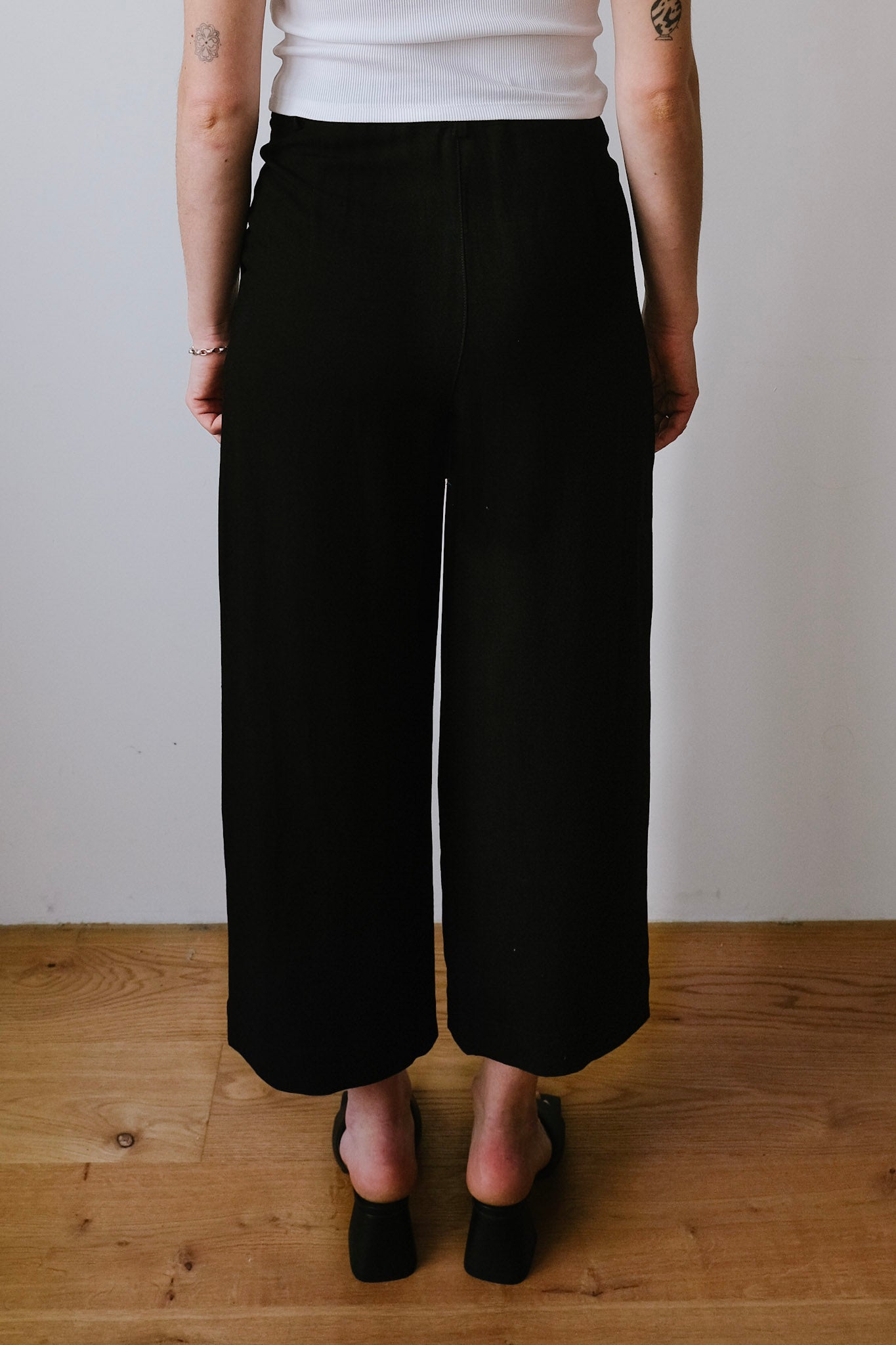 Ecovero Pants - Caarunus Lino - Black - collab zürich
