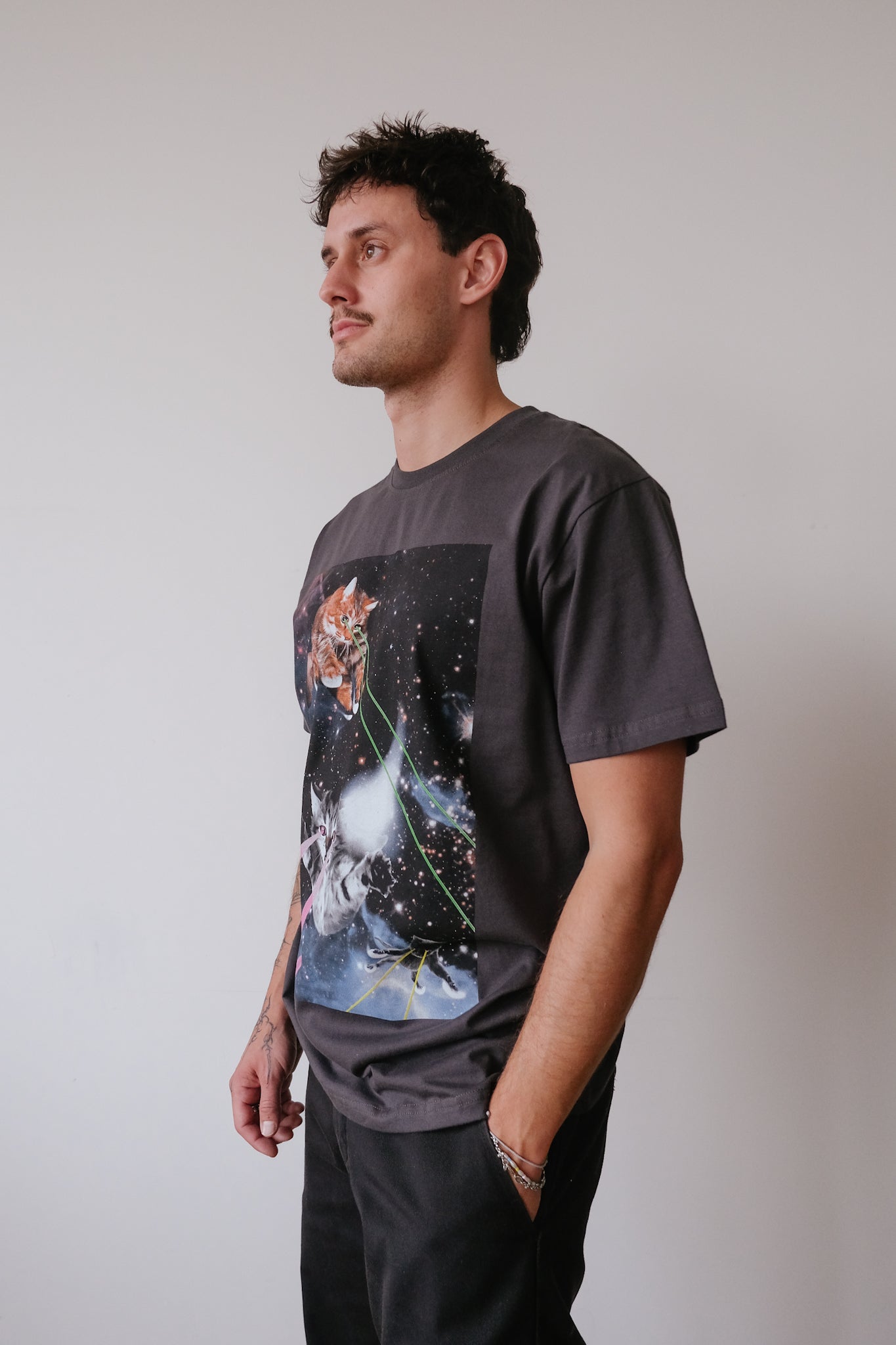 Unisex T-Shirt - Stockholm - Lazer Cats - collab zürich